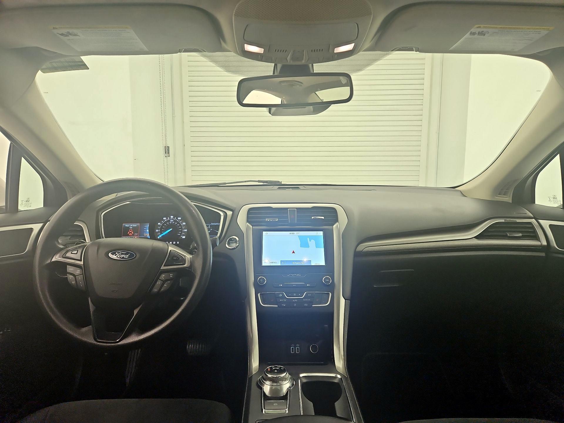 Thumbnail: 2020 Ford Fusion - 9