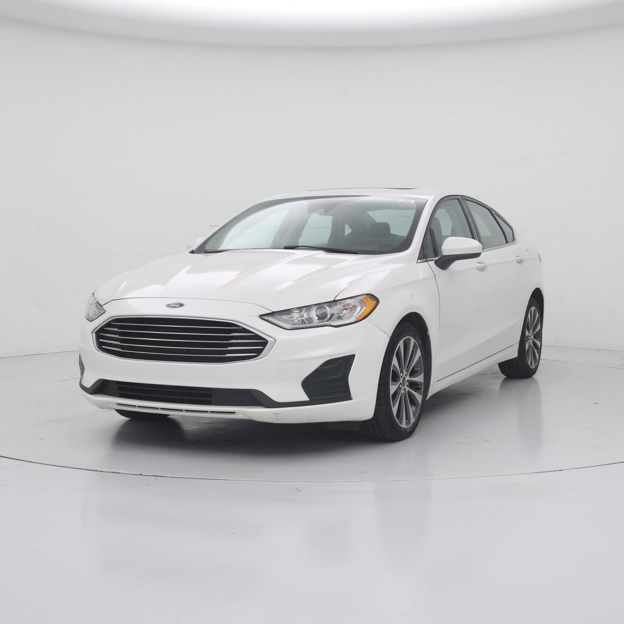 Thumbnail: 2020 Ford Fusion - 4