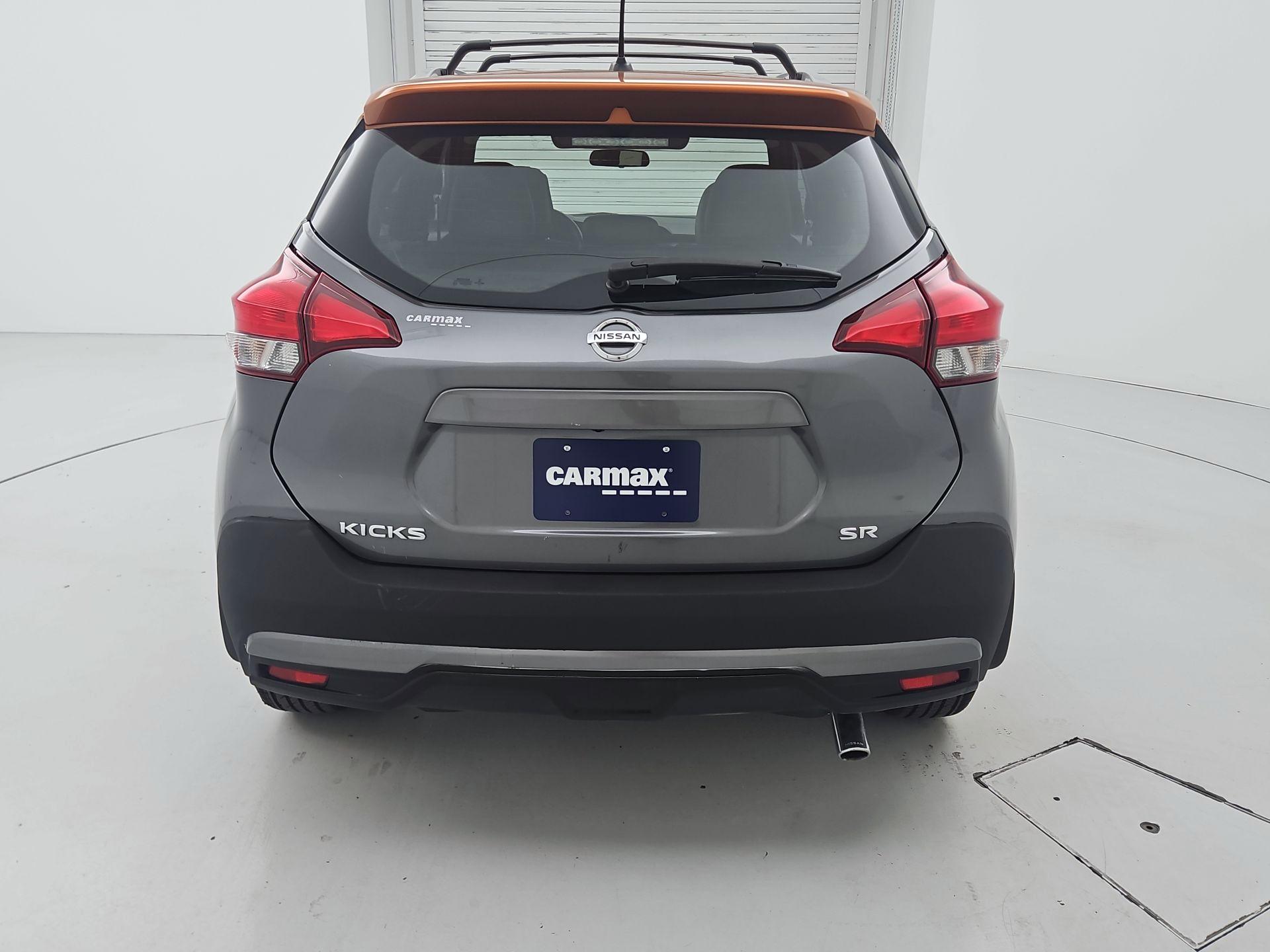 Thumbnail: 2019 Nissan Kicks - 6