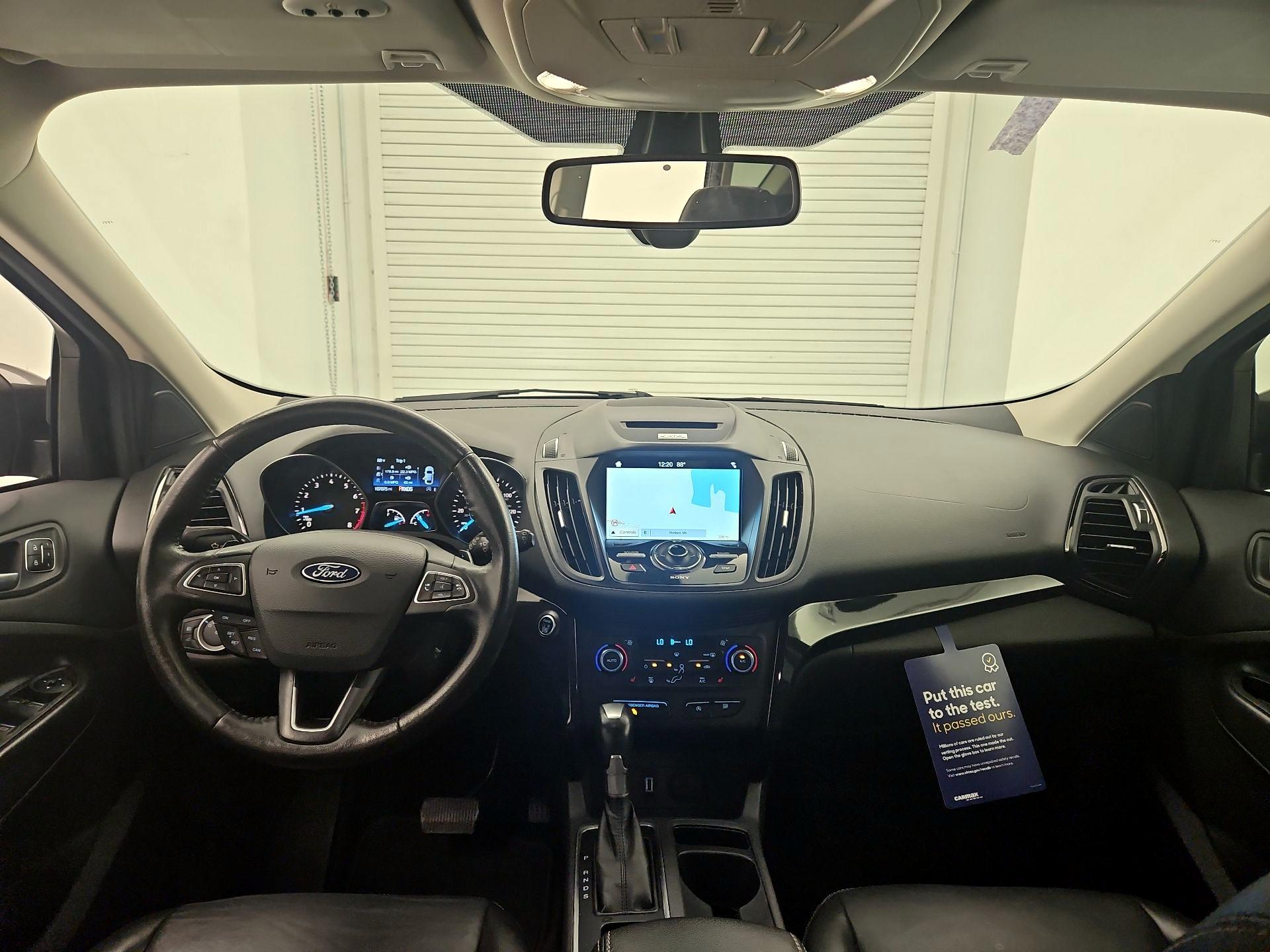 Thumbnail: 2017 Ford Escape - 9