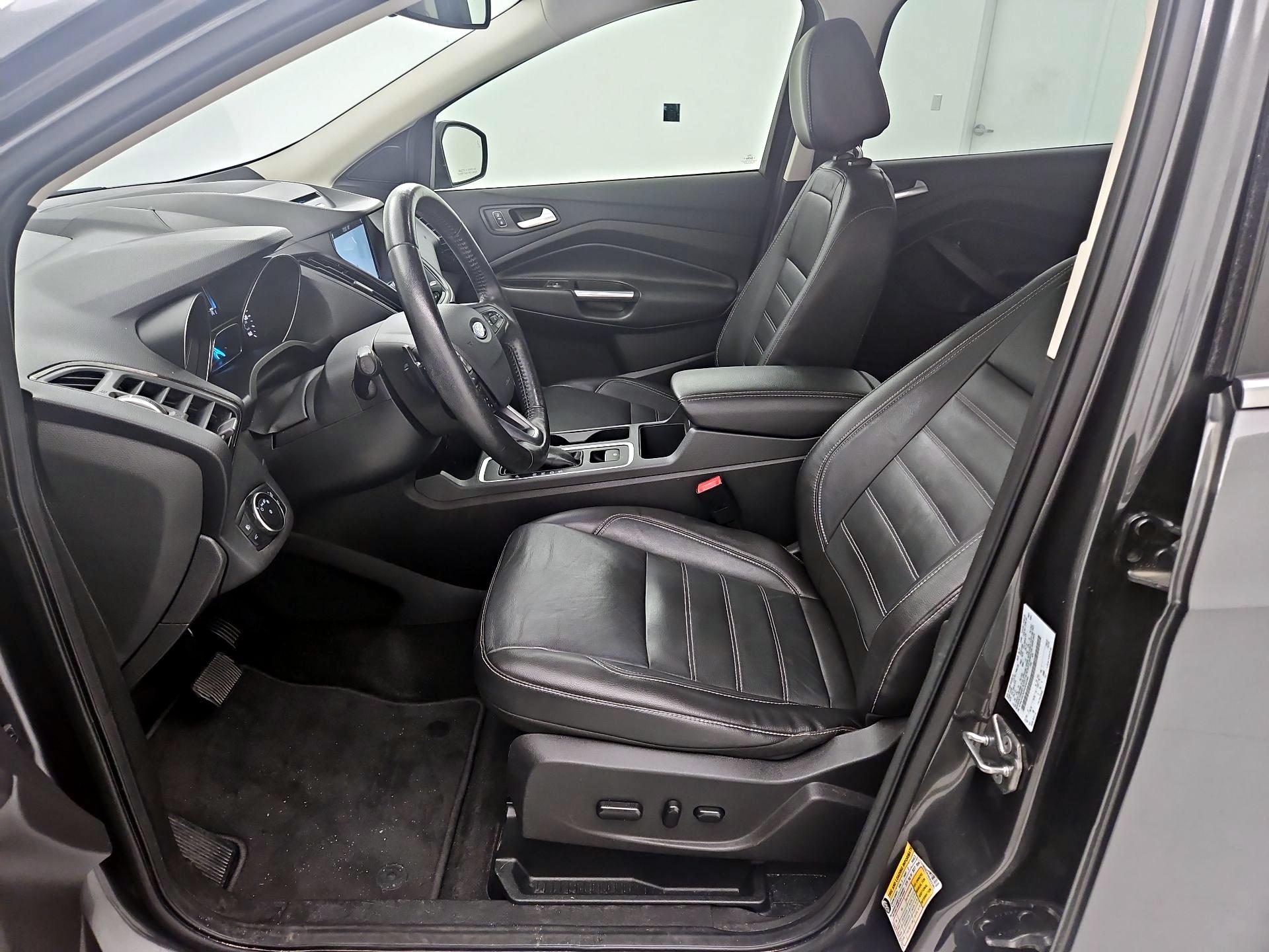 Thumbnail: 2017 Ford Escape - 11