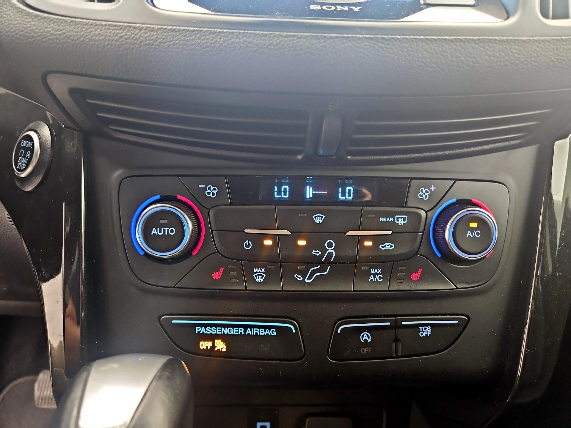 Thumbnail: 2017 Ford Escape - 17