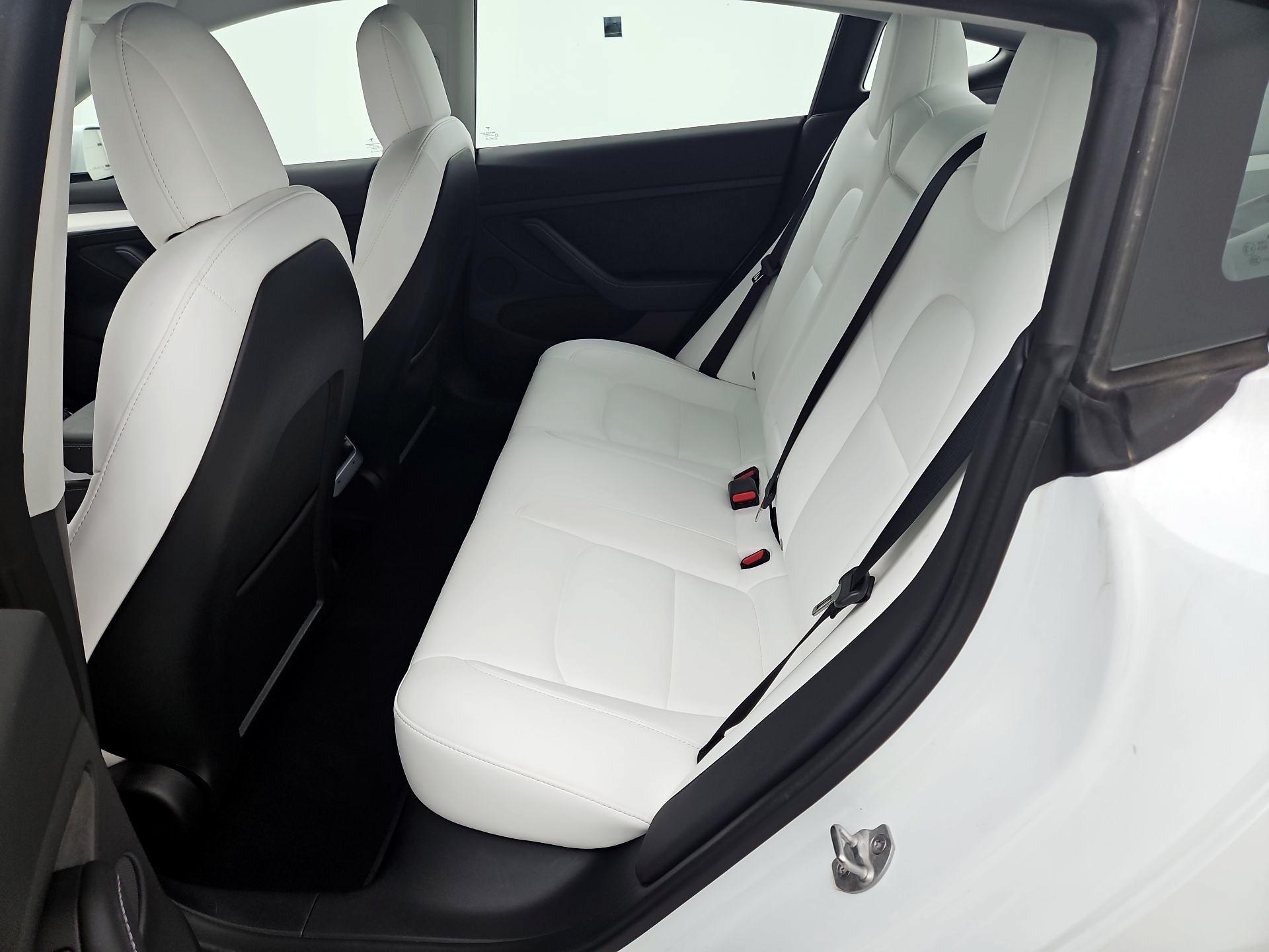 Thumbnail: 2022 Tesla Model 3 - 19
