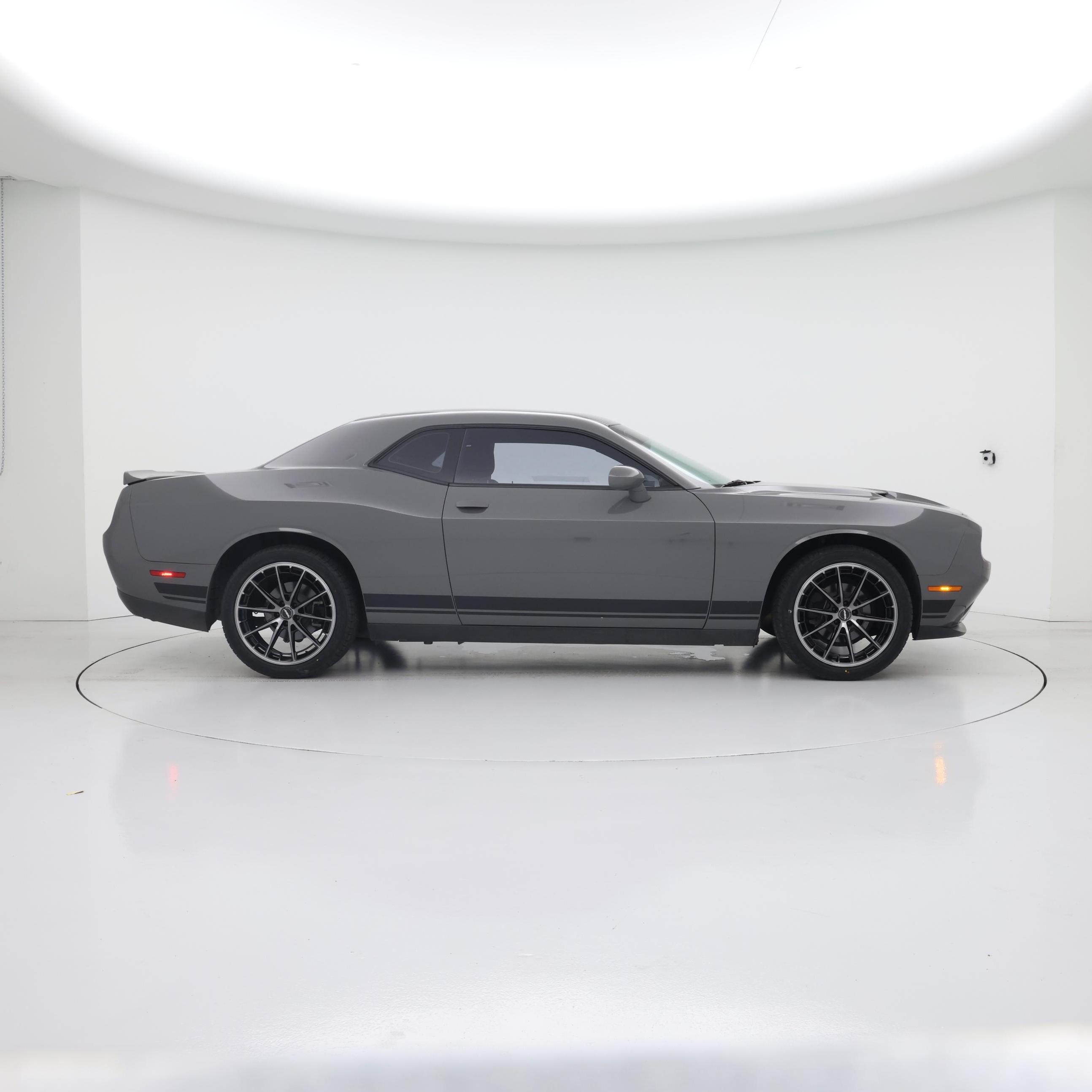 Thumbnail: 2019 Dodge Challenger - 7