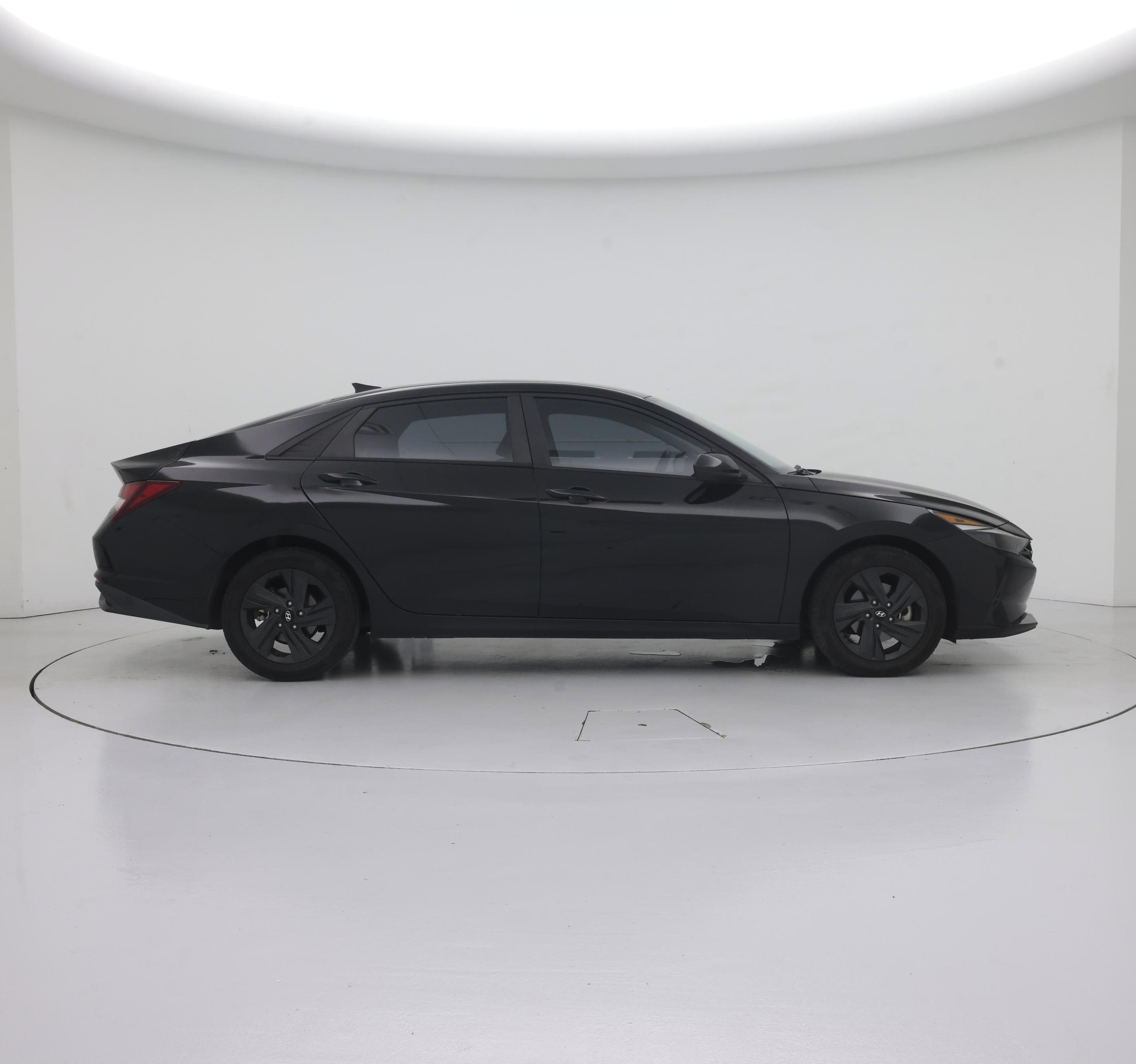 Thumbnail: 2021 Hyundai Elantra - 7