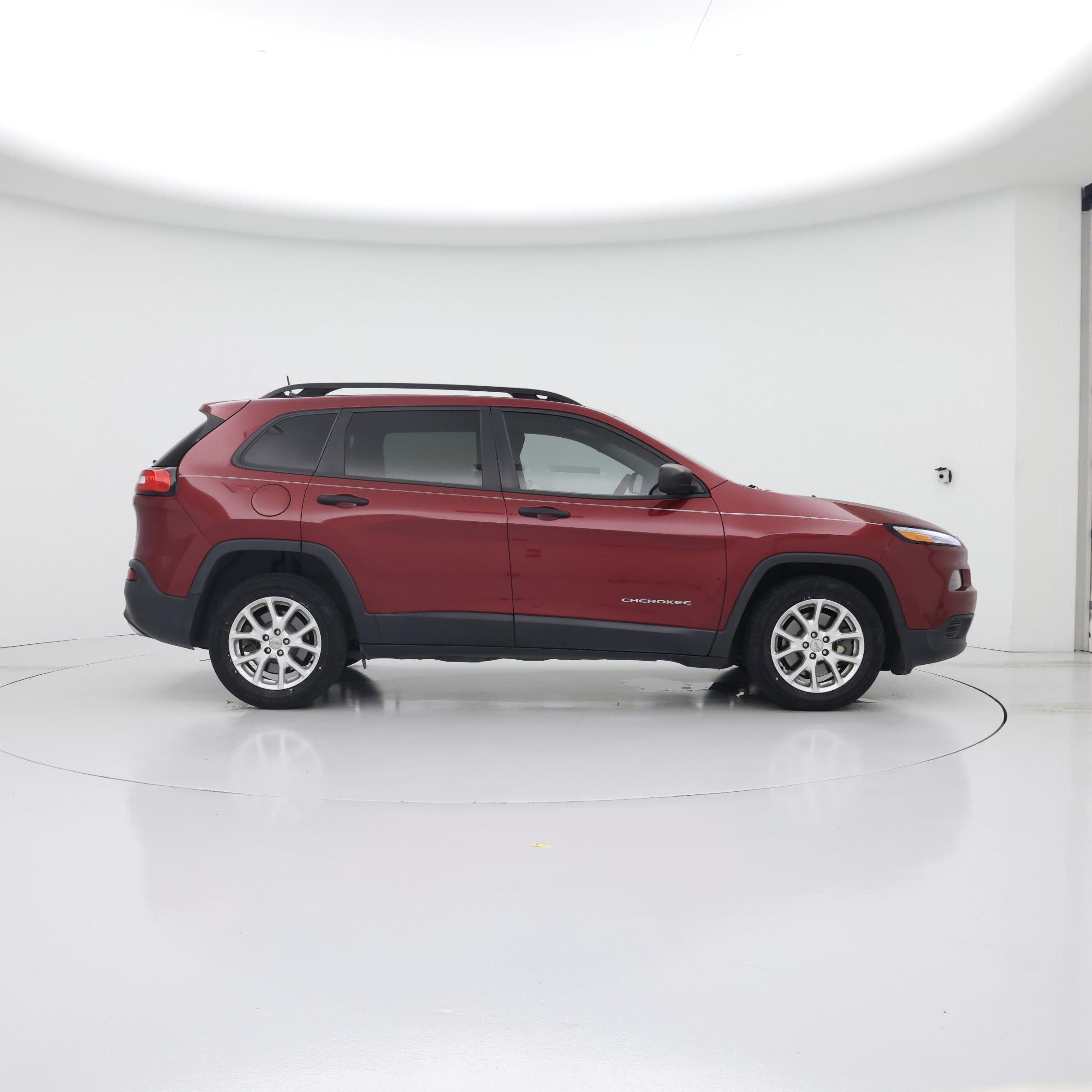 Thumbnail: 2016 Jeep Cherokee - 7