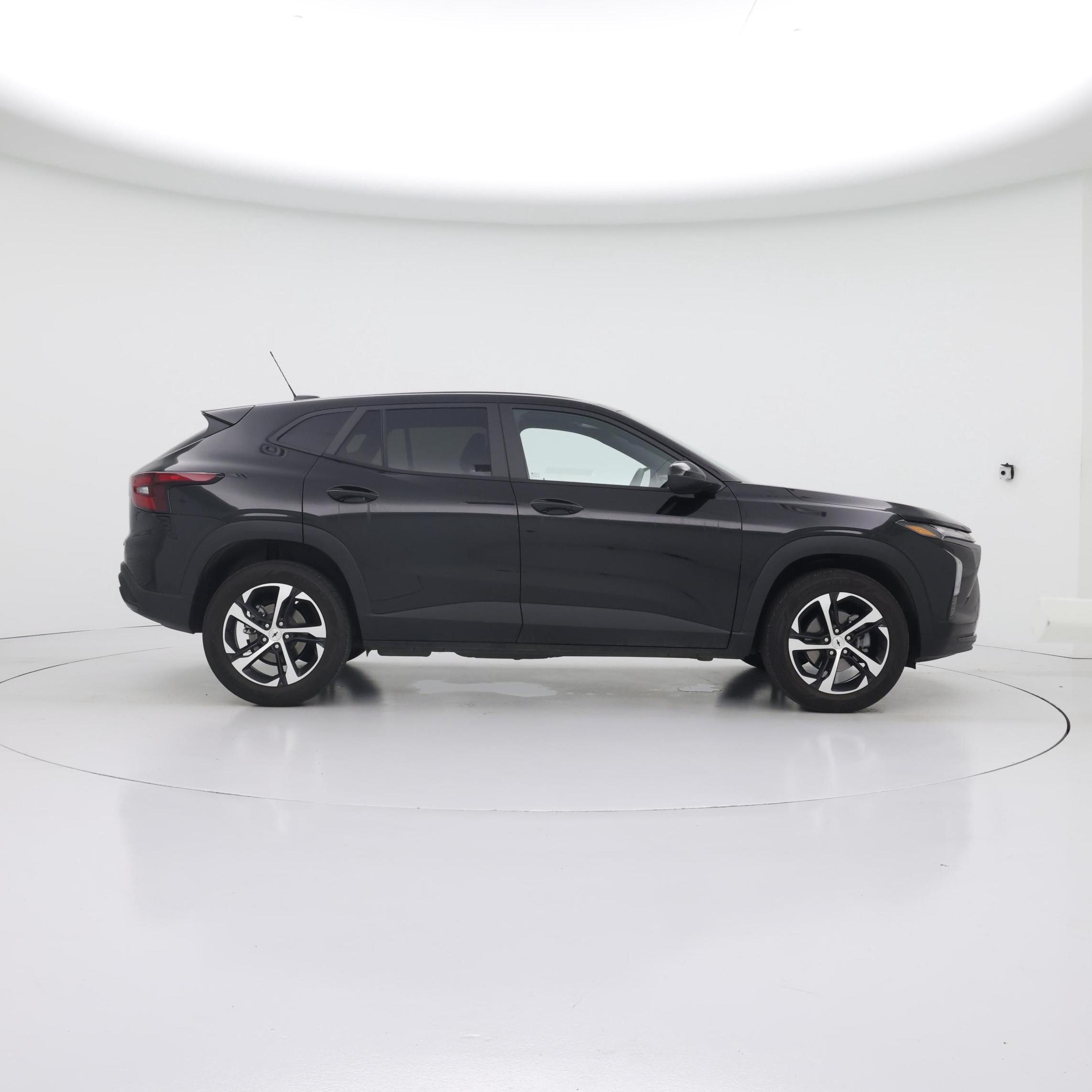 Thumbnail: 2025 Chevrolet Trax - 7