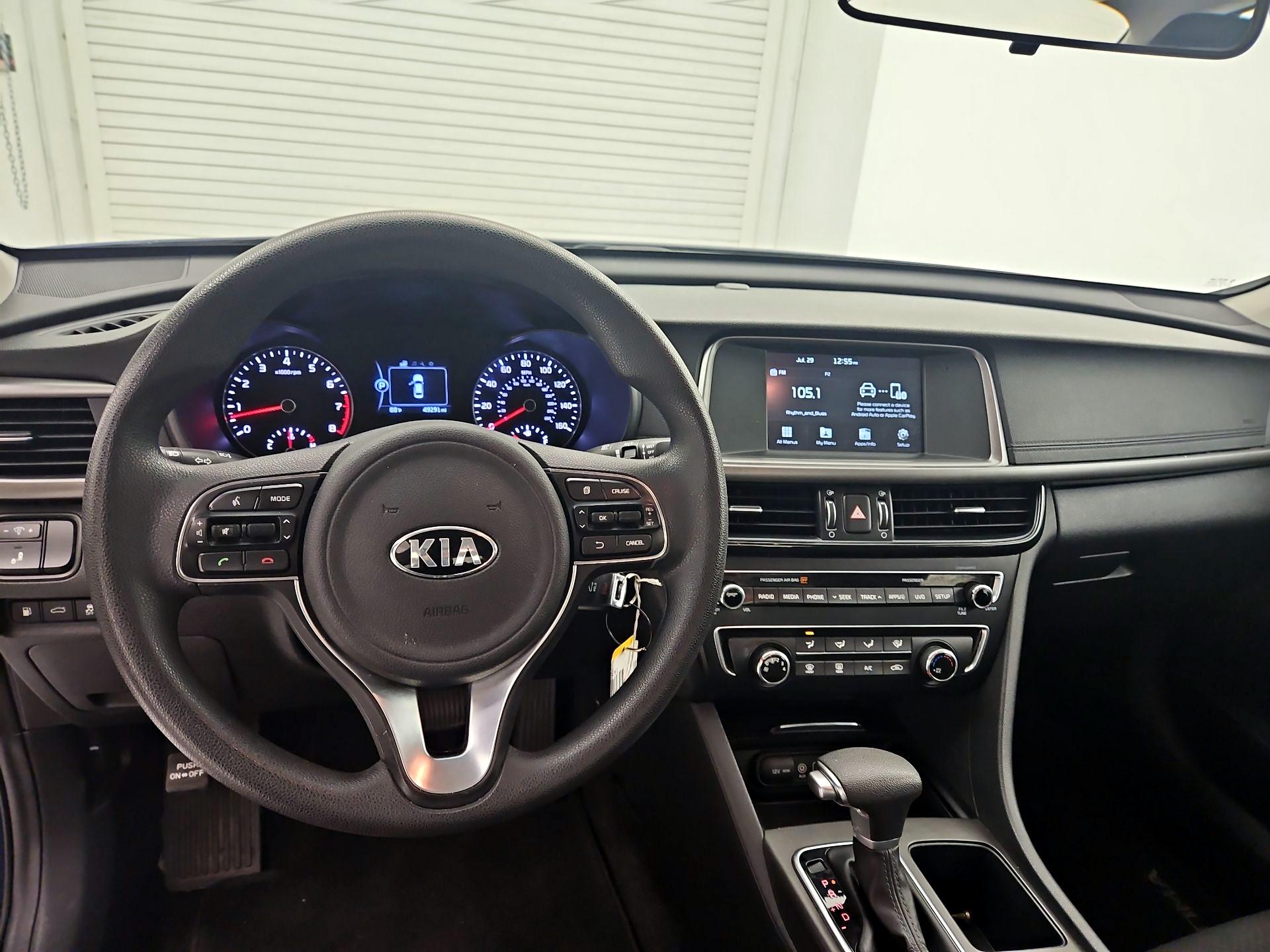 Thumbnail: 2018 Kia Optima - 9