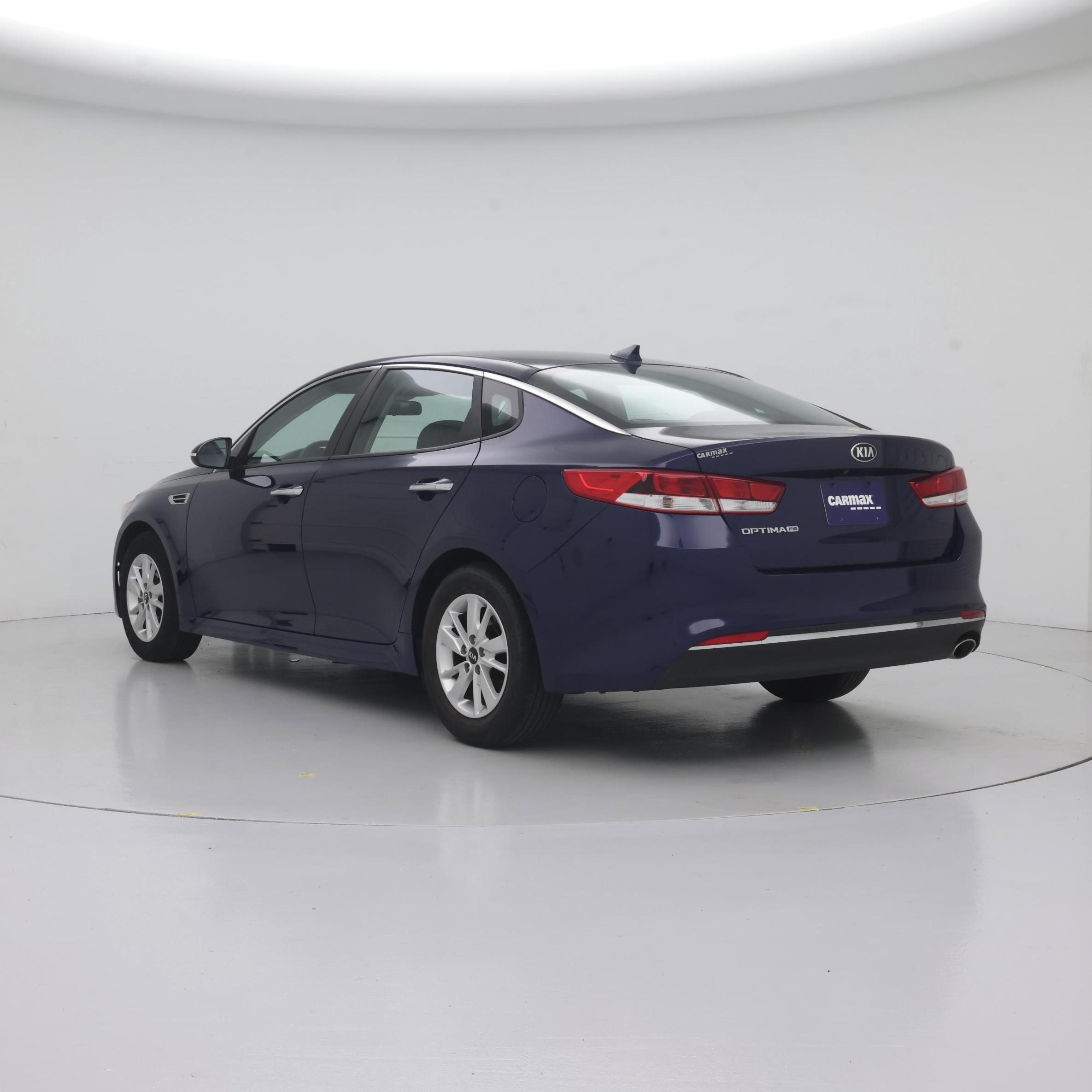 Thumbnail: 2018 Kia Optima - 2