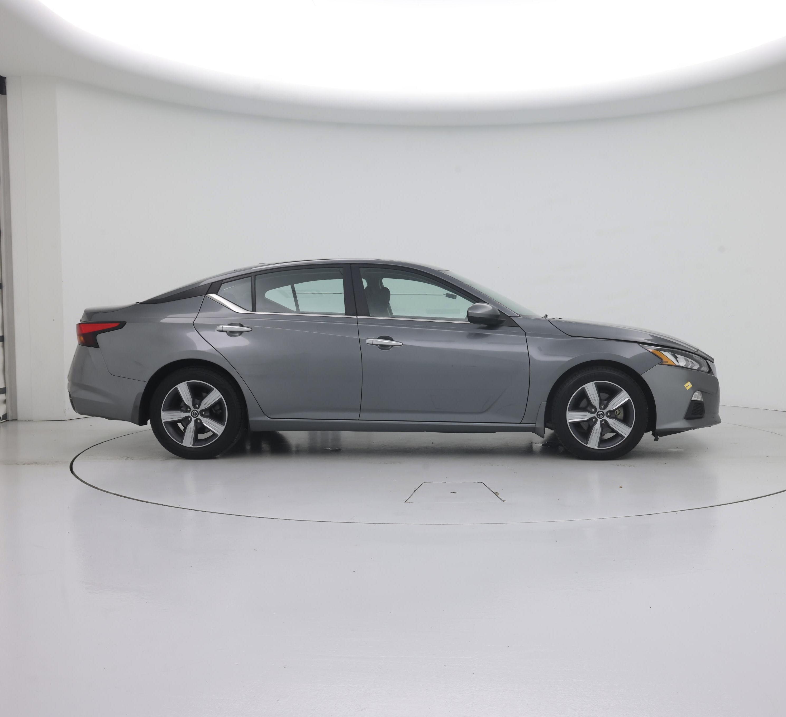 Thumbnail: 2021 Nissan Altima - 7