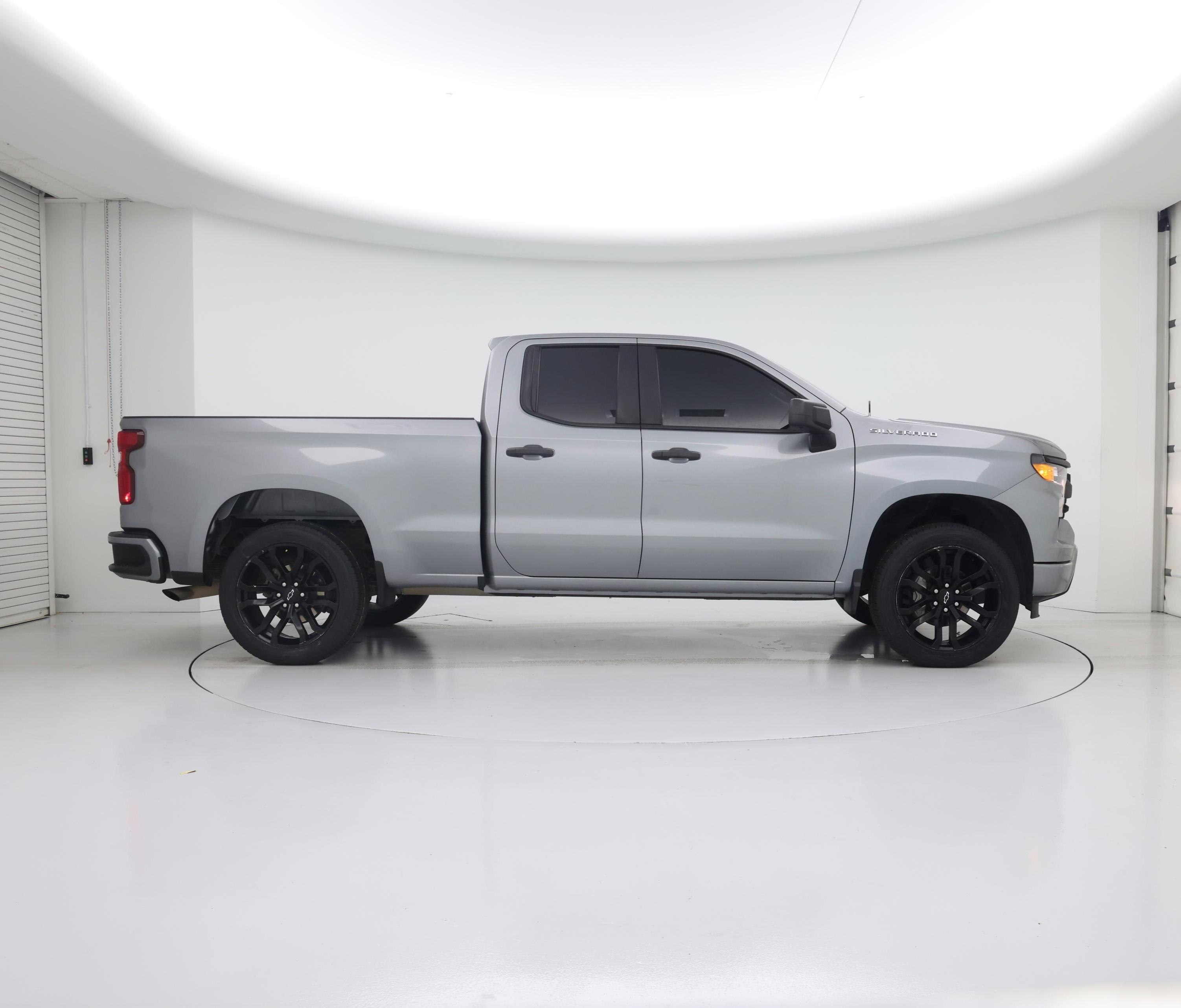 Thumbnail: 2023 Chevrolet Silverado 1500 - 7