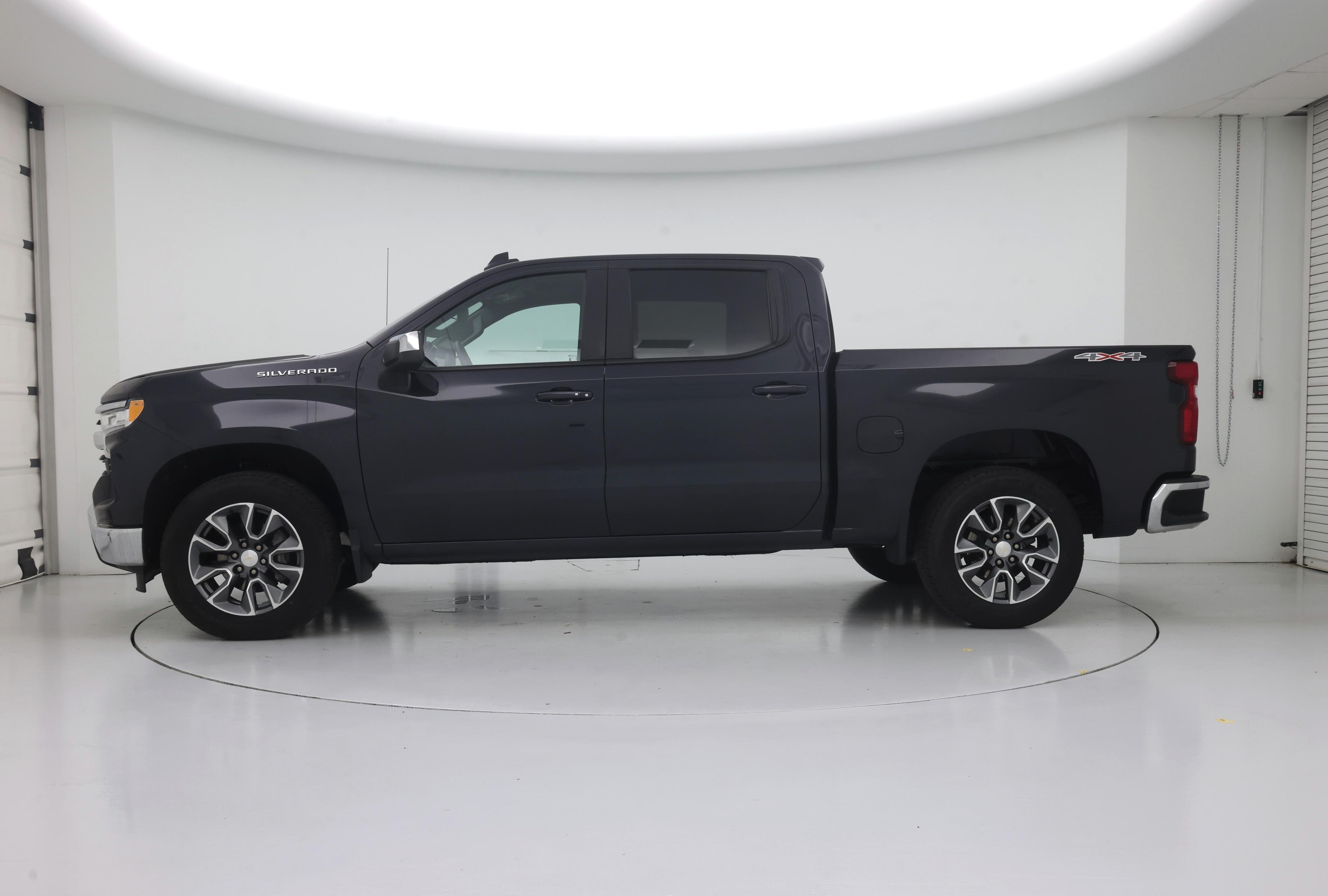 Thumbnail: 2023 Chevrolet Silverado 1500 - 3