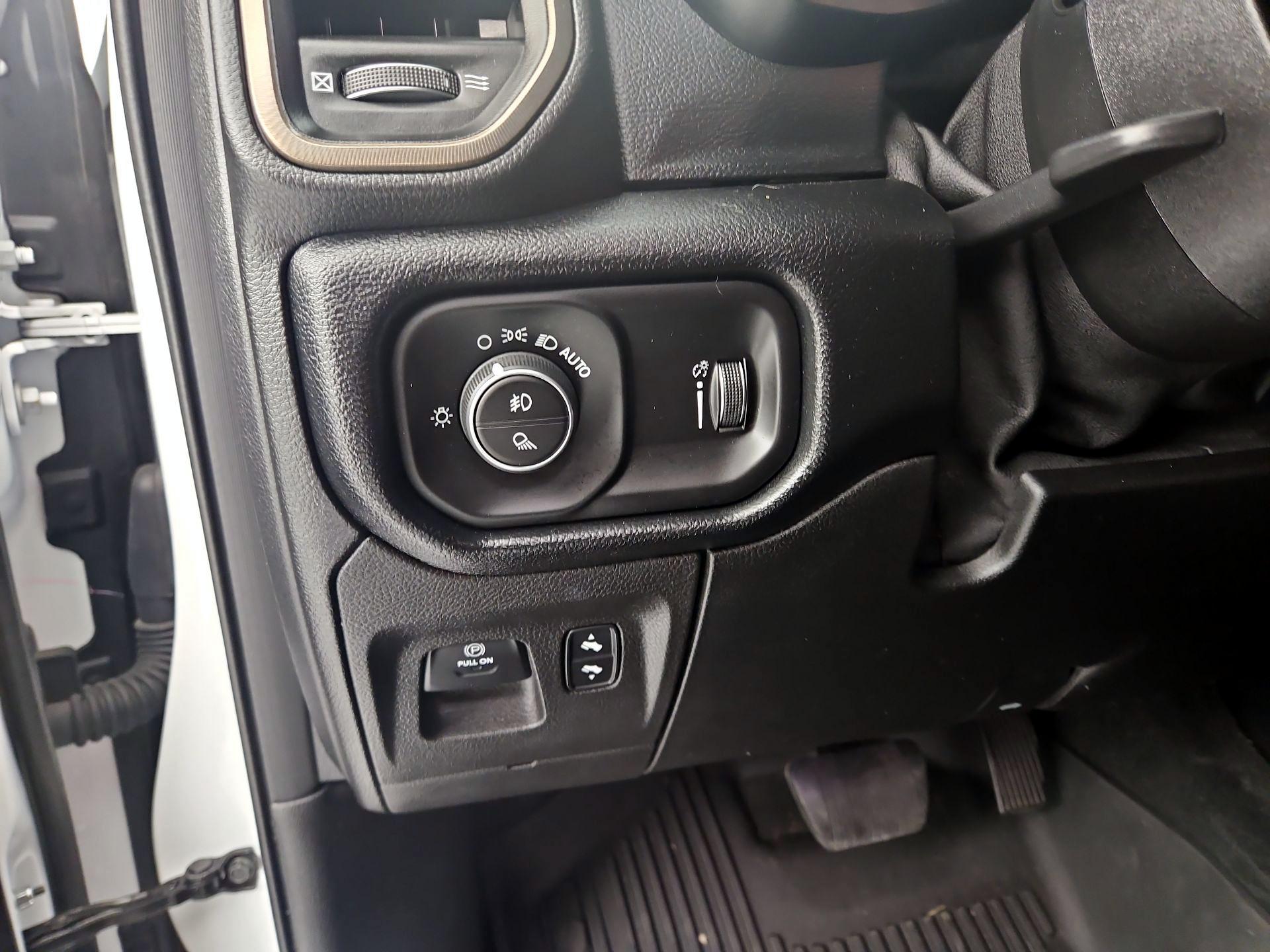 Thumbnail: 2020 RAM 1500 - 13