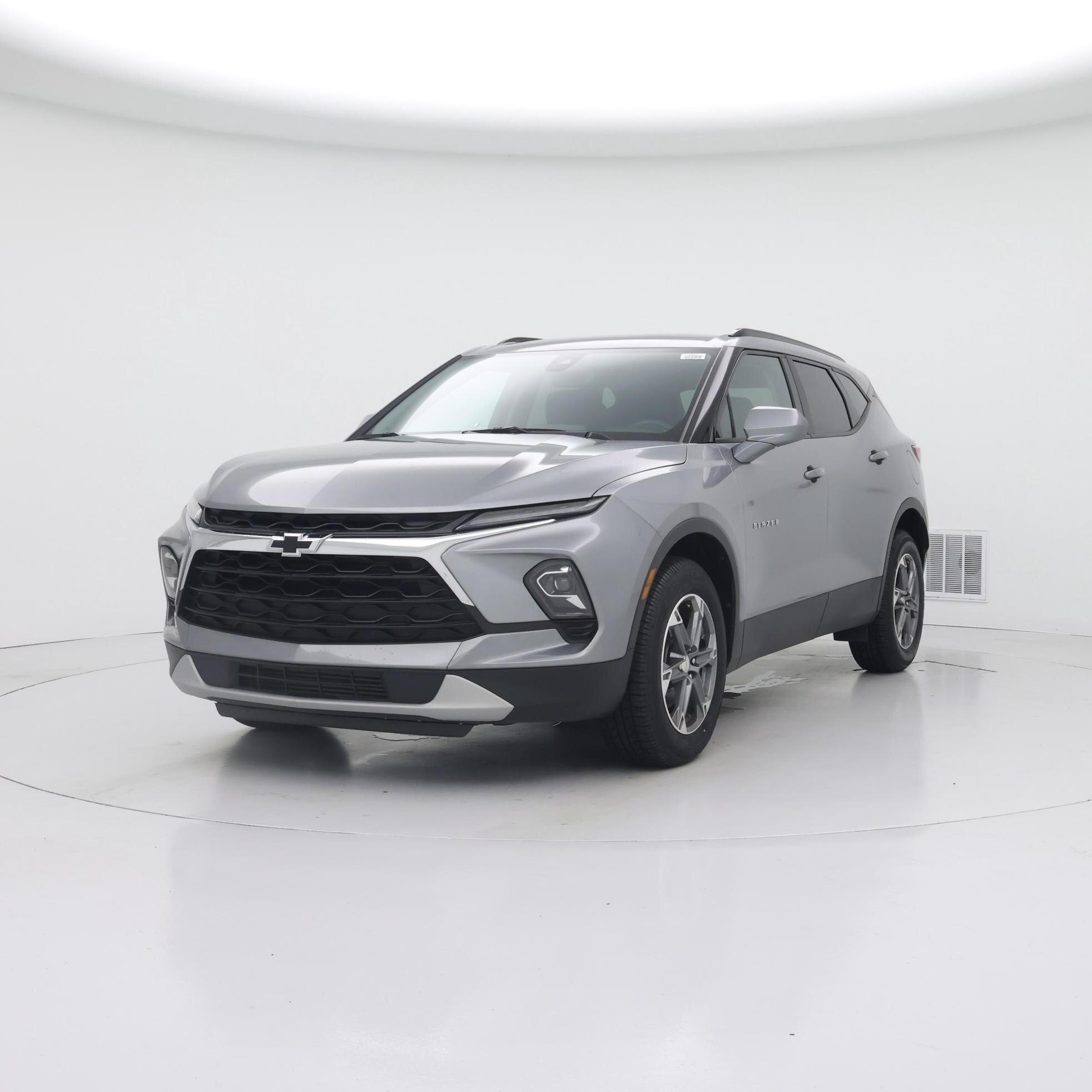 Thumbnail: 2023 Chevrolet Blazer - 4