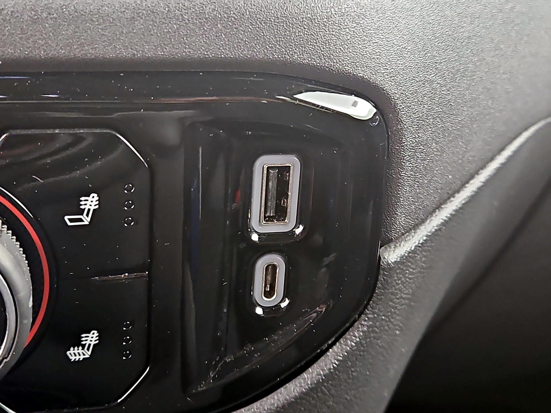 Thumbnail: 2023 Chevrolet Silverado 1500 - 19