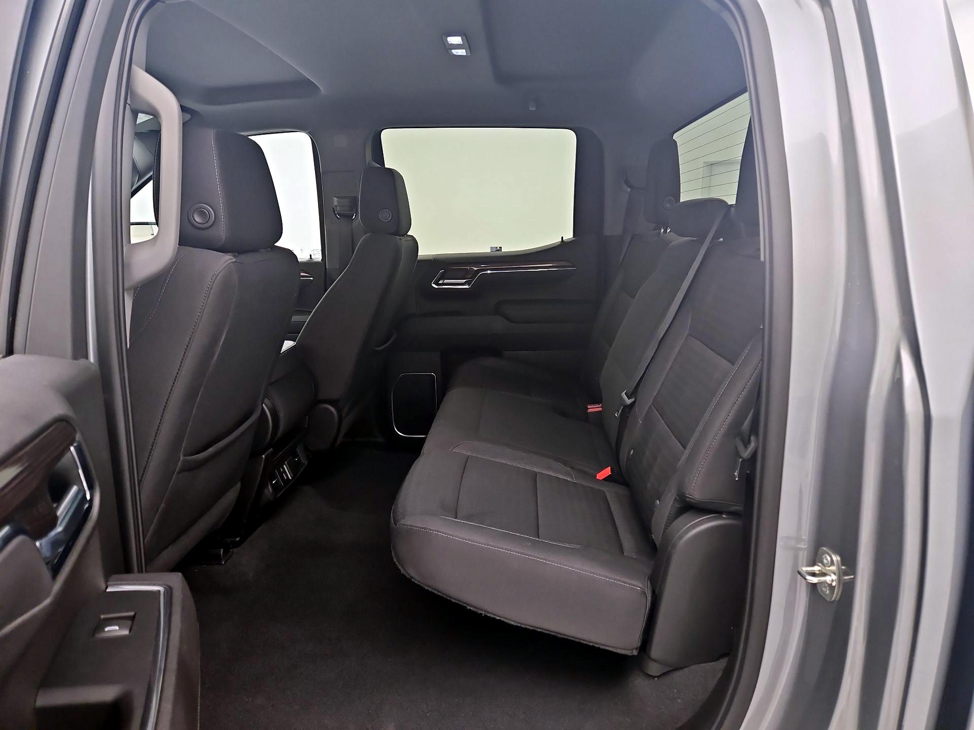 Thumbnail: 2023 Chevrolet Silverado 1500 - 20