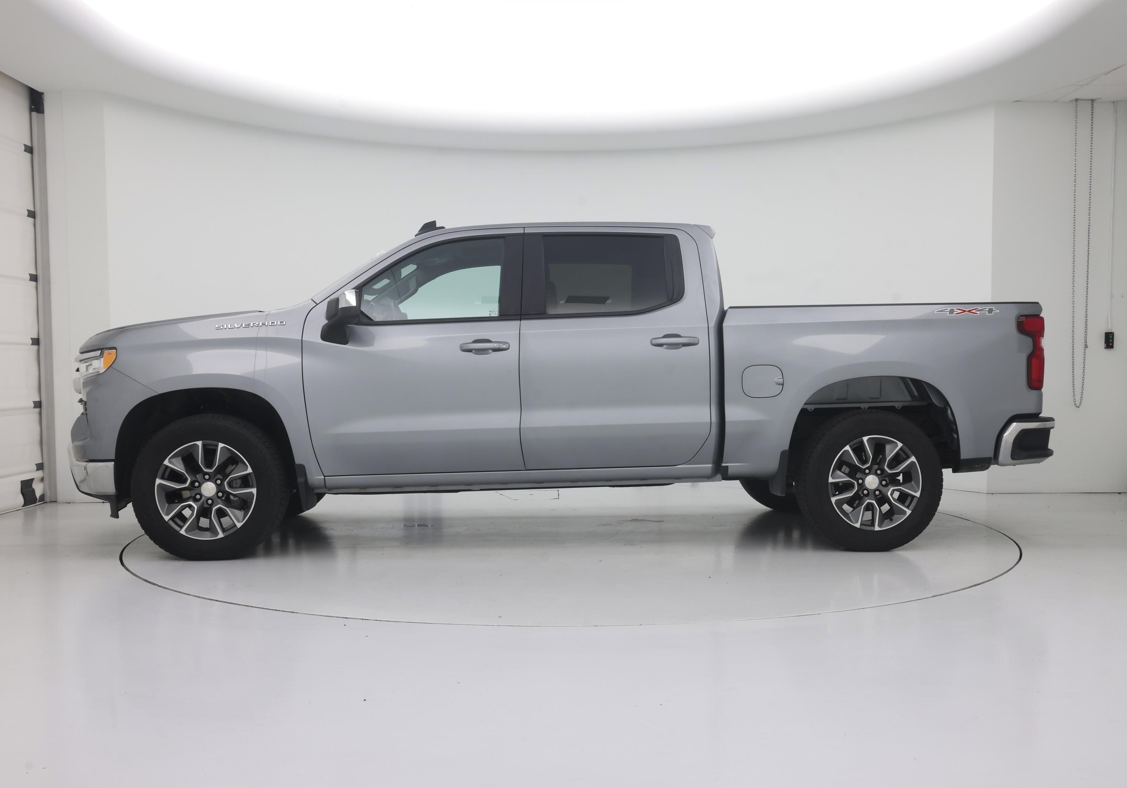 Thumbnail: 2023 Chevrolet Silverado 1500 - 3