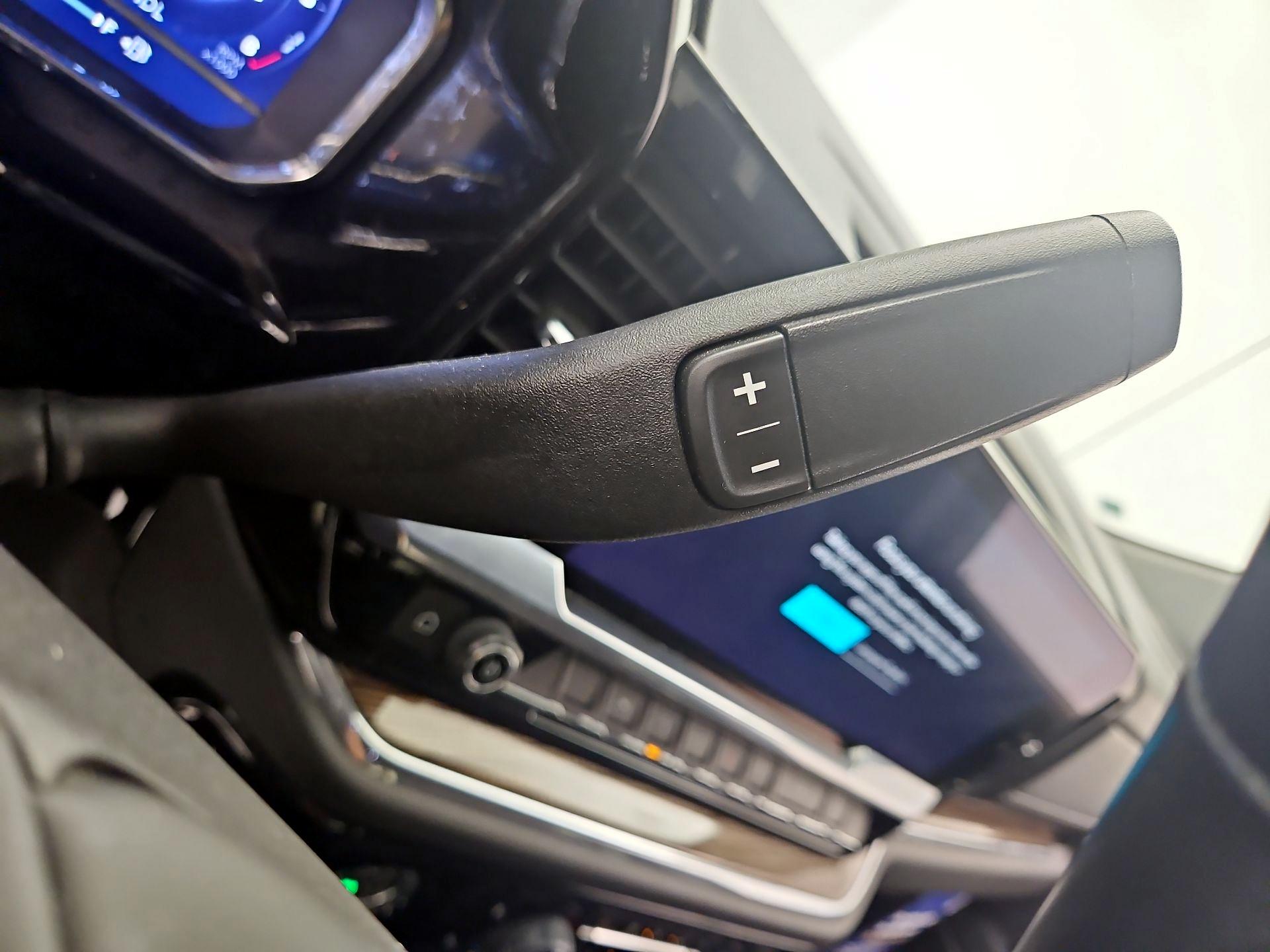 Thumbnail: 2023 Chevrolet Silverado 1500 - 17