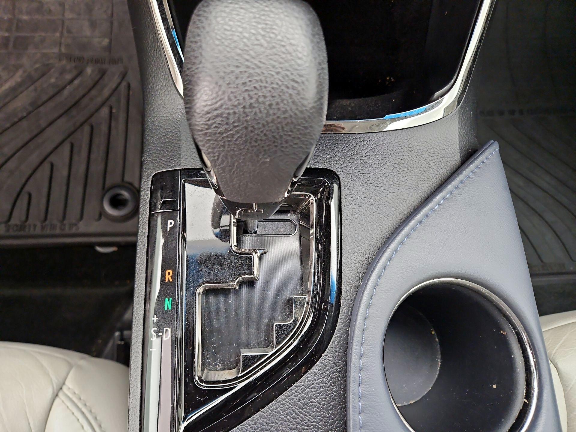 Thumbnail: 2013 Toyota Avalon - 17