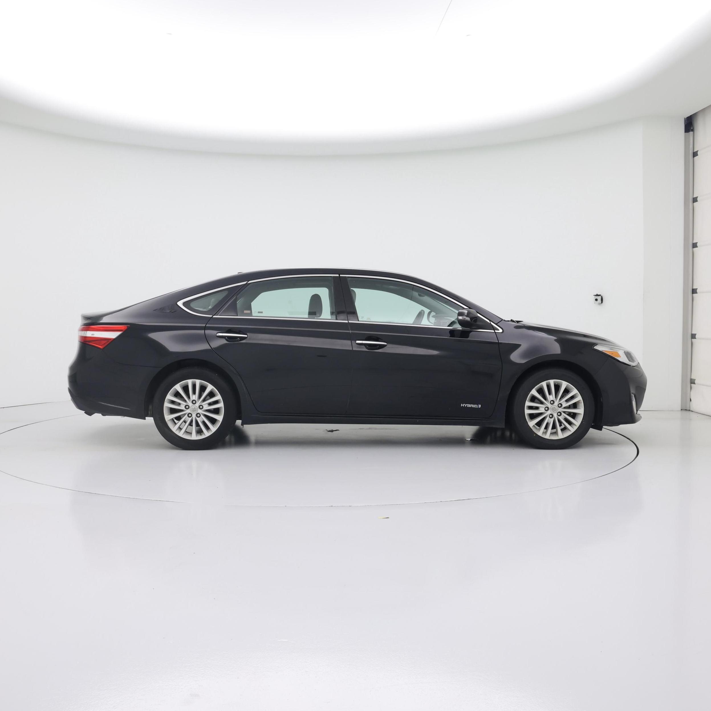Thumbnail: 2013 Toyota Avalon - 7