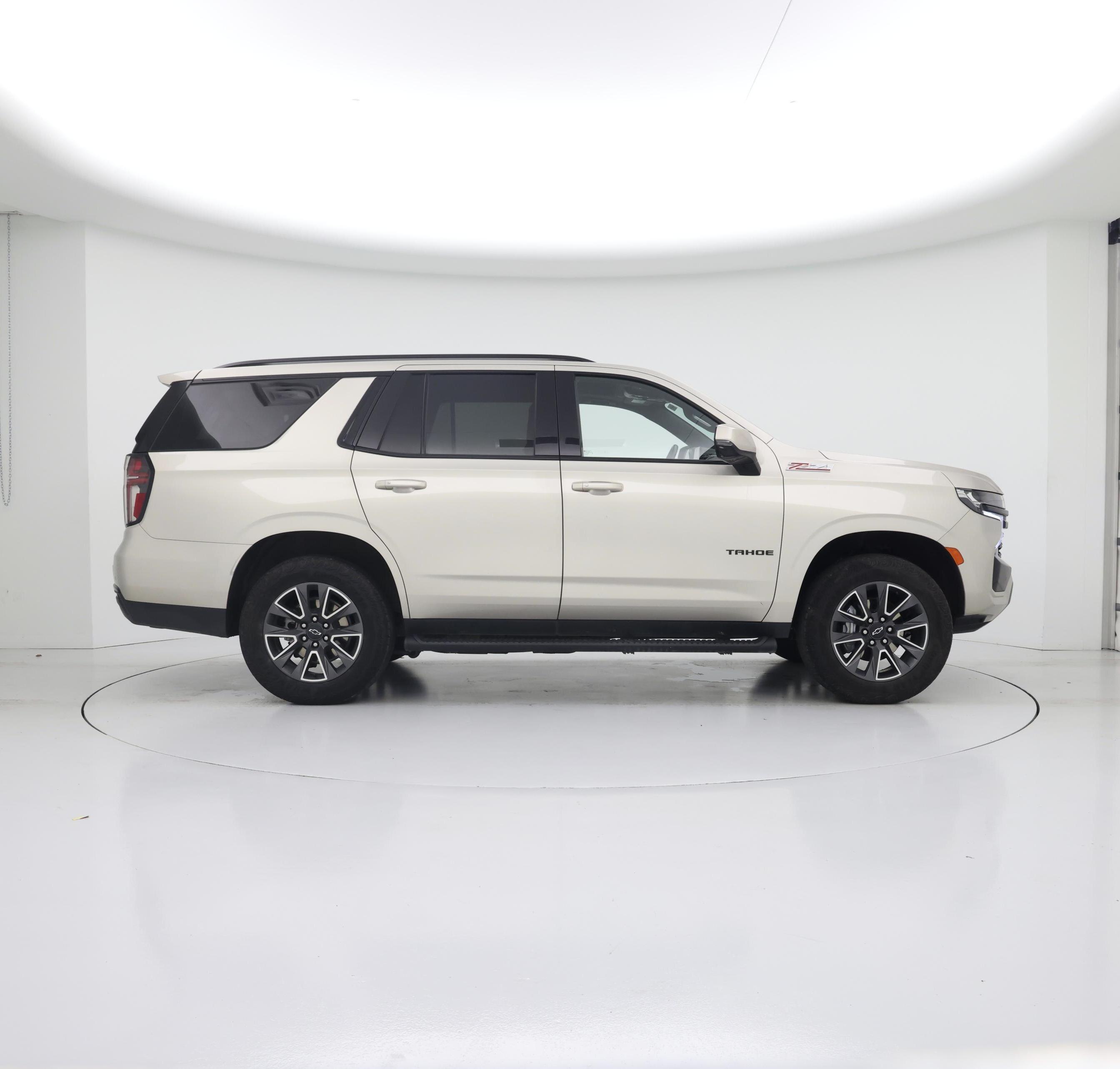 Thumbnail: 2024 Chevrolet Tahoe - 5