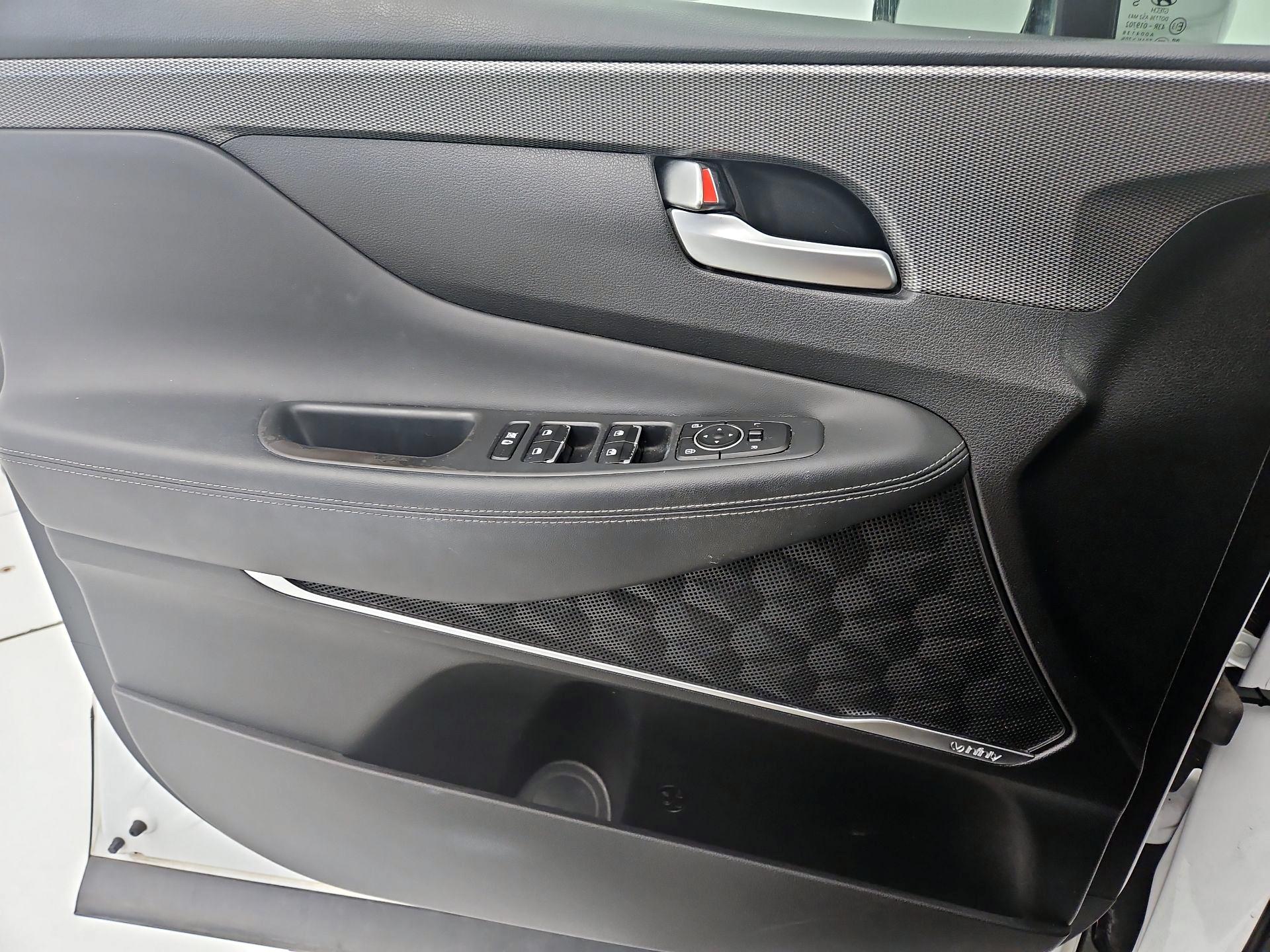 Thumbnail: 2019 Hyundai Santa Fe - 12