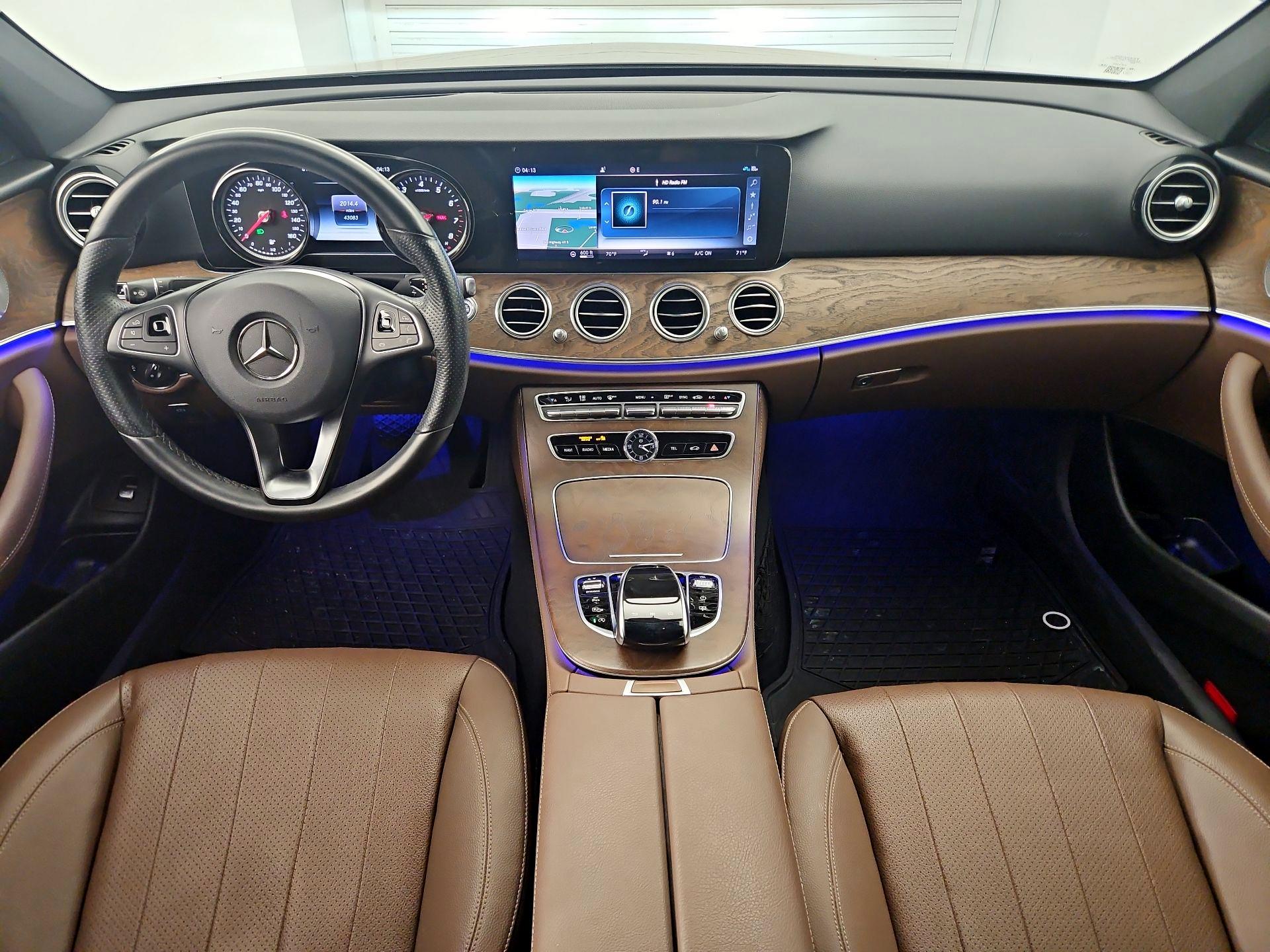 Thumbnail: 2018 Mercedes-Benz E-Class - 9