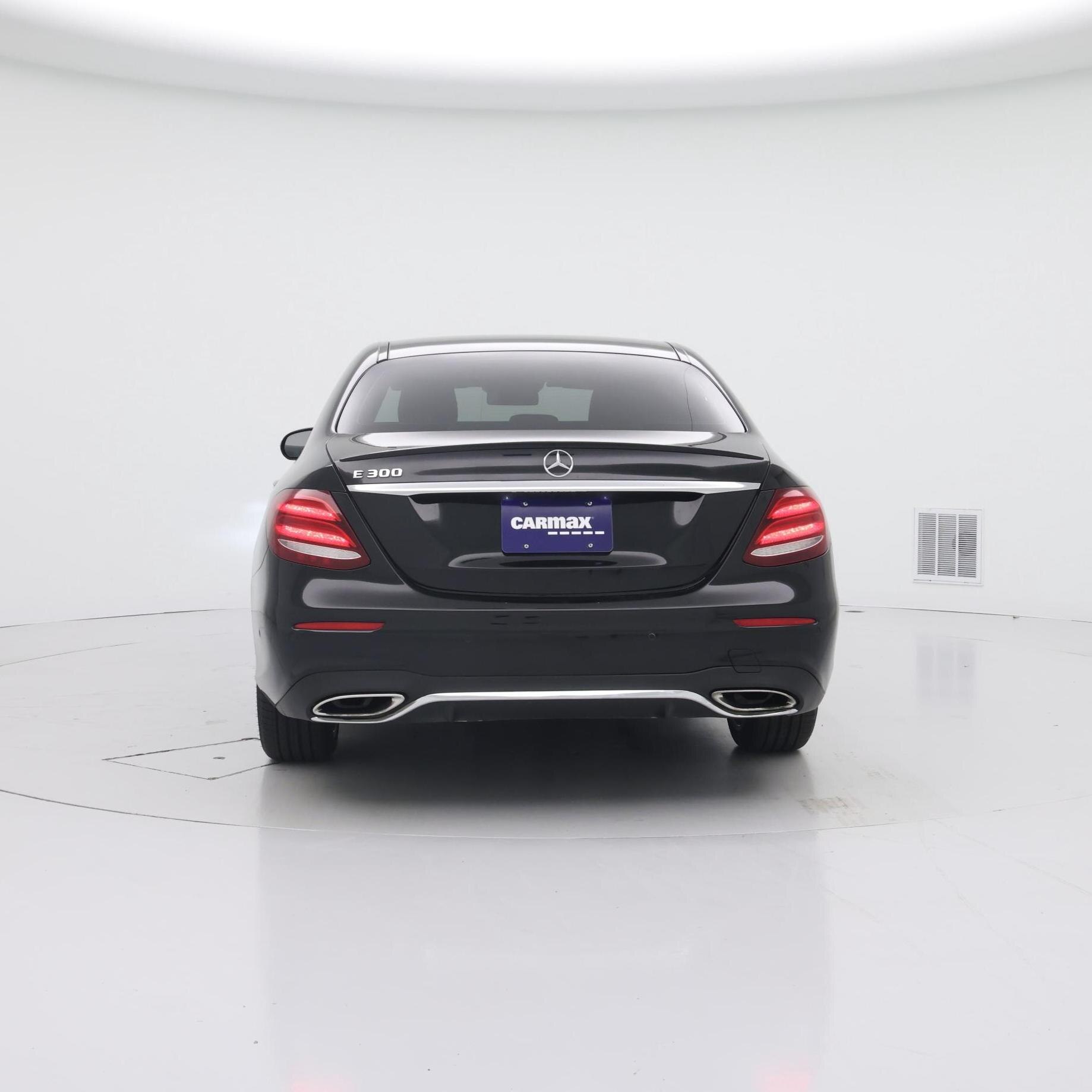 Thumbnail: 2018 Mercedes-Benz E-Class - 6