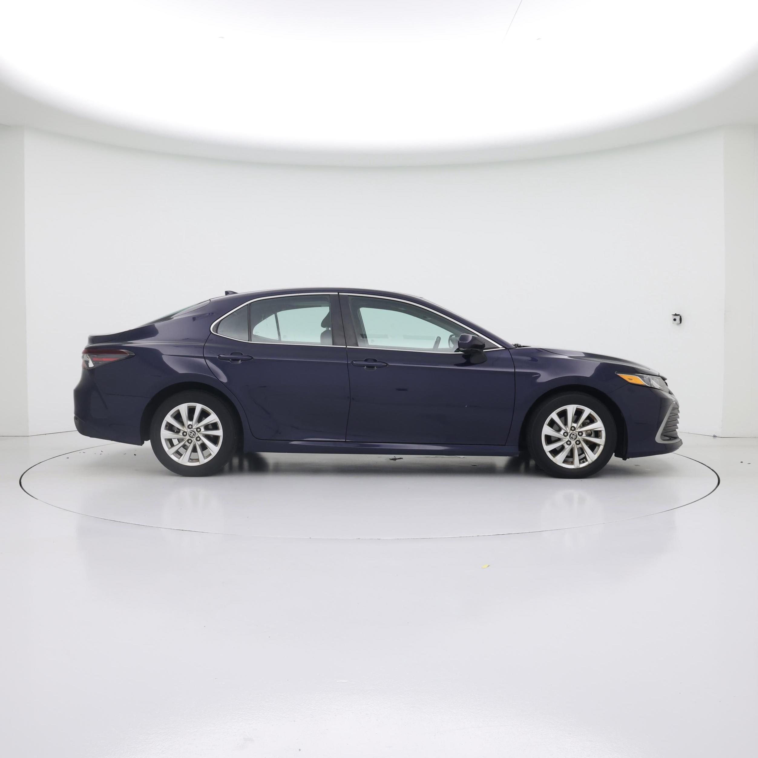 Thumbnail: 2022 Toyota Camry - 7