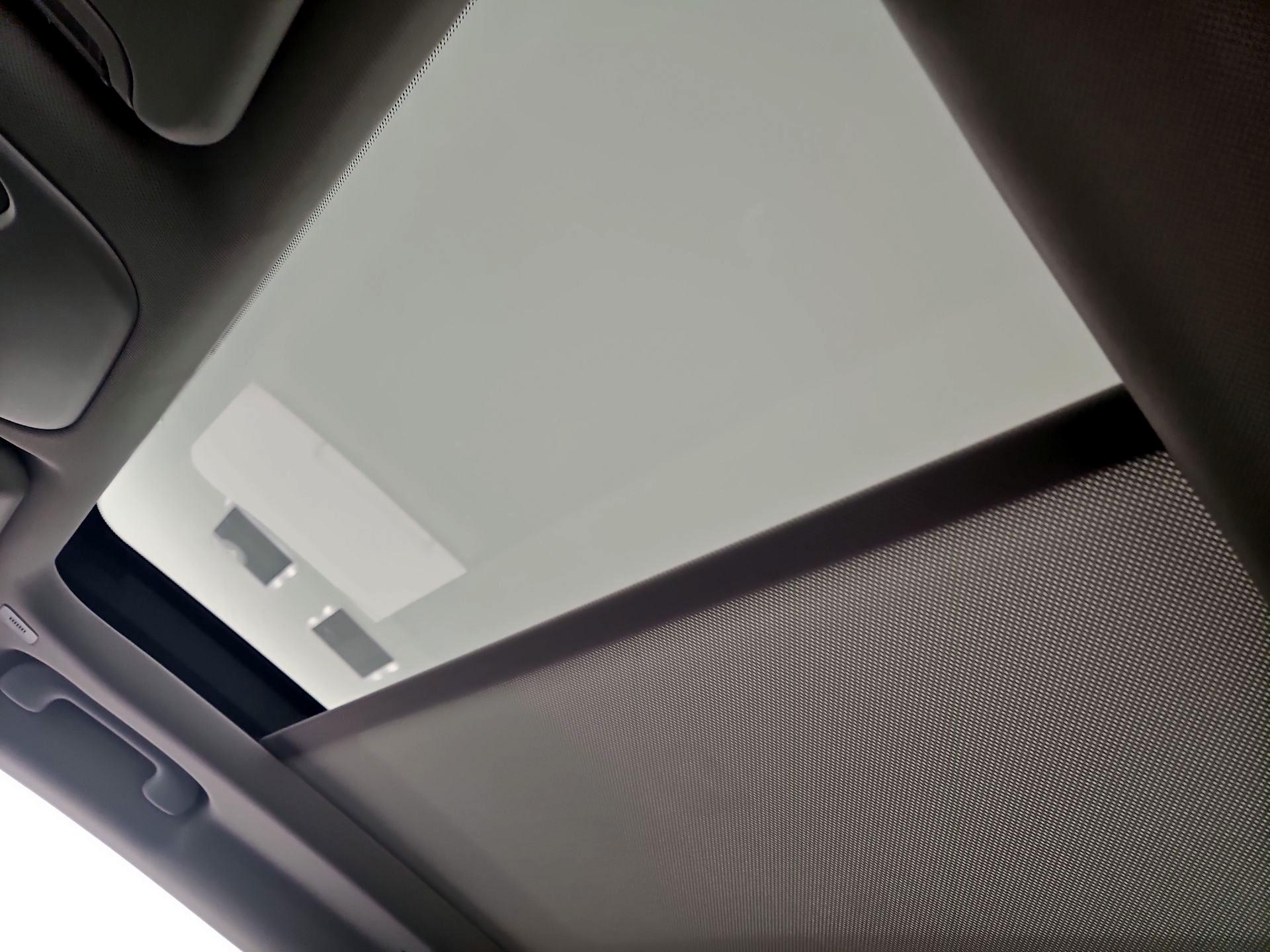 Thumbnail: 2023 Jeep Renegade - 20