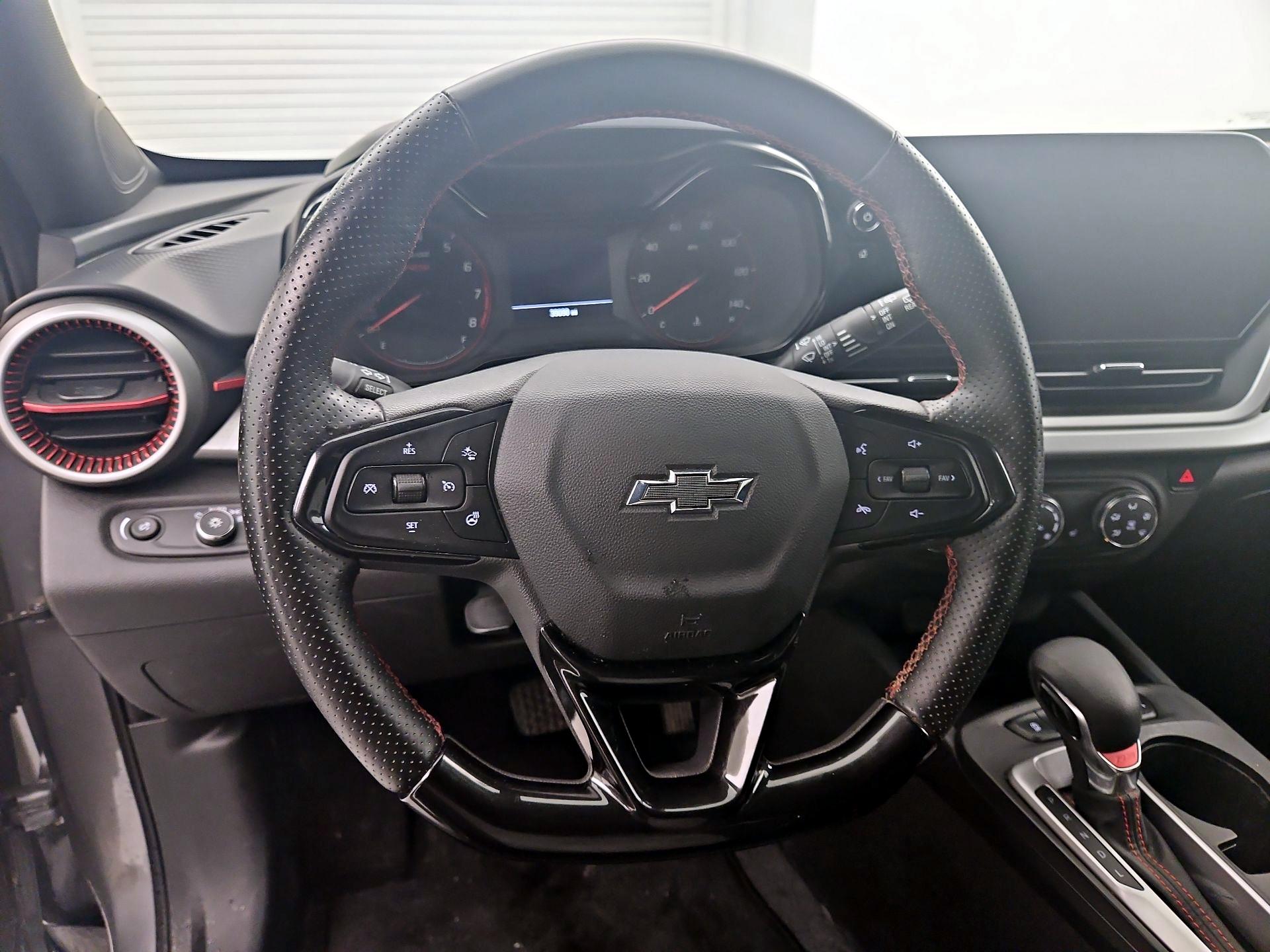 Thumbnail: 2024 Chevrolet Trax - 10