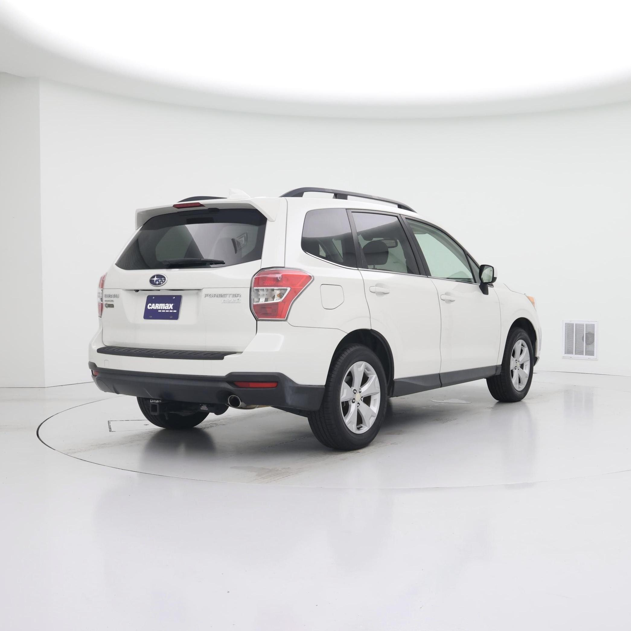 Thumbnail: 2016 Subaru Forester - 8