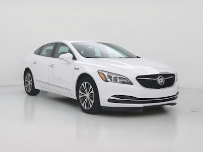 White 2017 Buick LaCrosse Essence