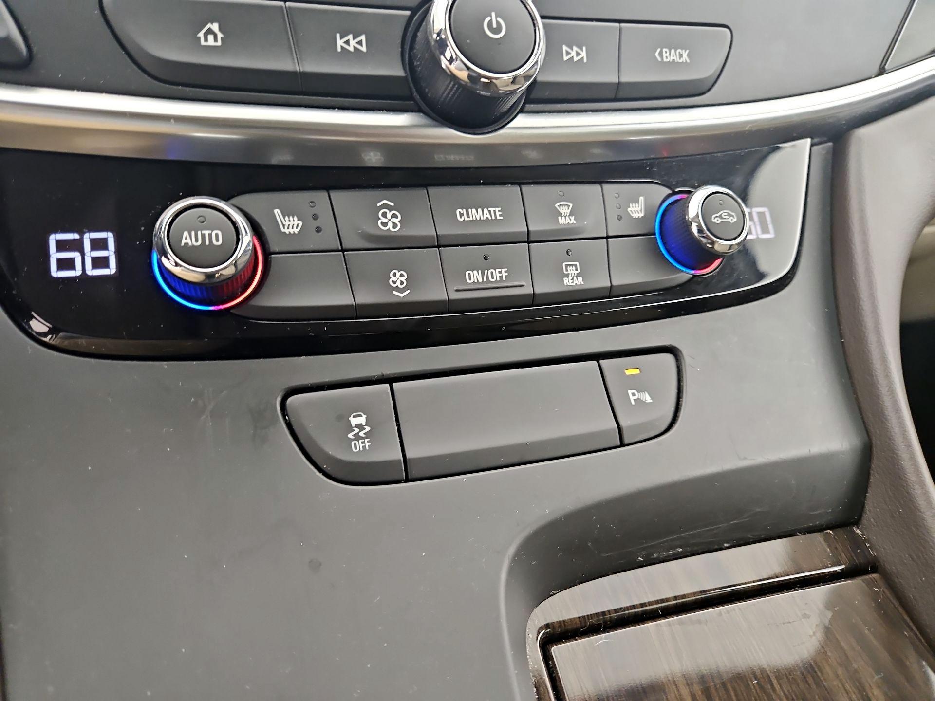 Thumbnail: 2017 Buick LaCrosse - 16