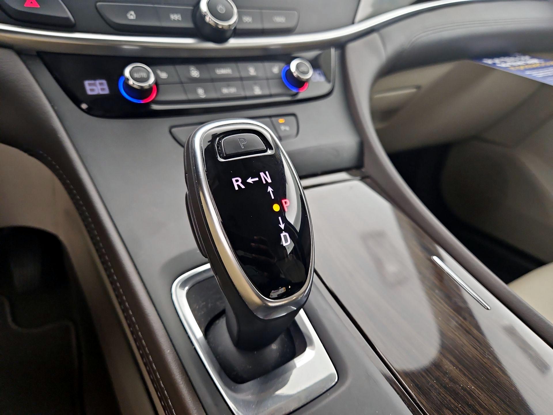 Thumbnail: 2017 Buick LaCrosse - 17