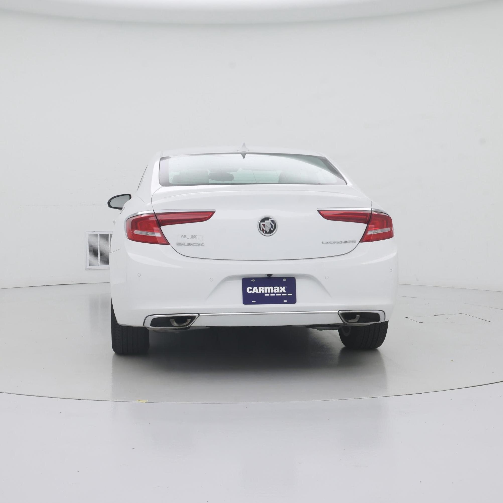 Thumbnail: 2017 Buick LaCrosse - 6