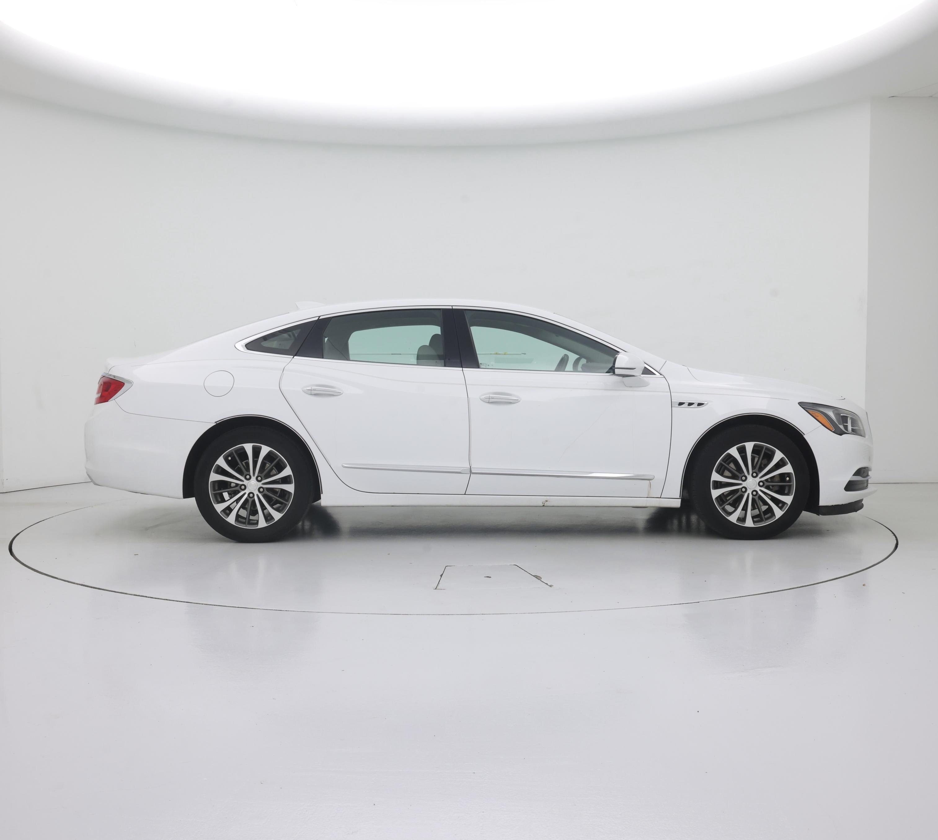 Thumbnail: 2017 Buick LaCrosse - 7