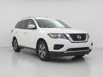 White 2020 Nissan Pathfinder S