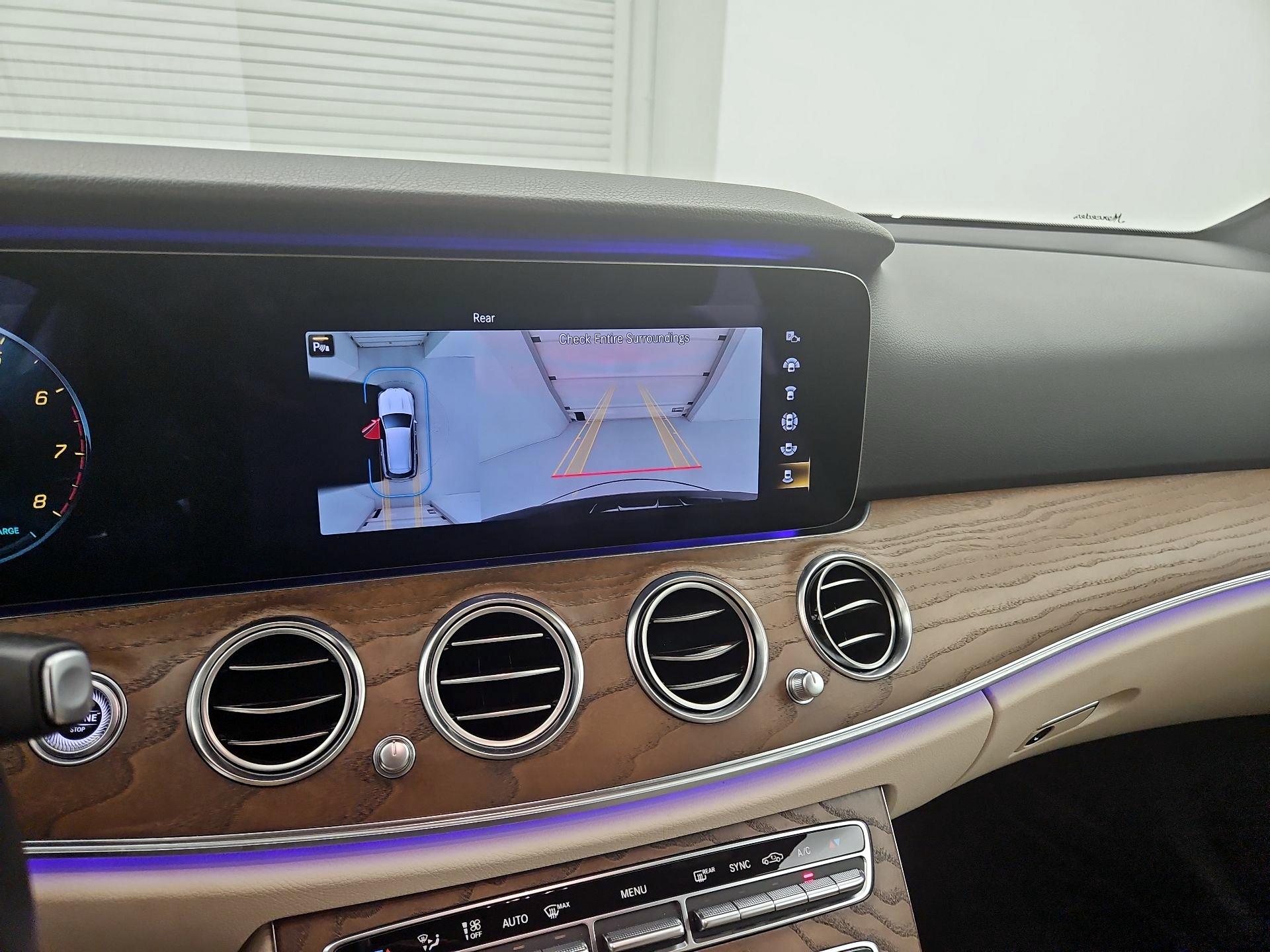 Thumbnail: 2021 Mercedes-Benz E-Class - 15