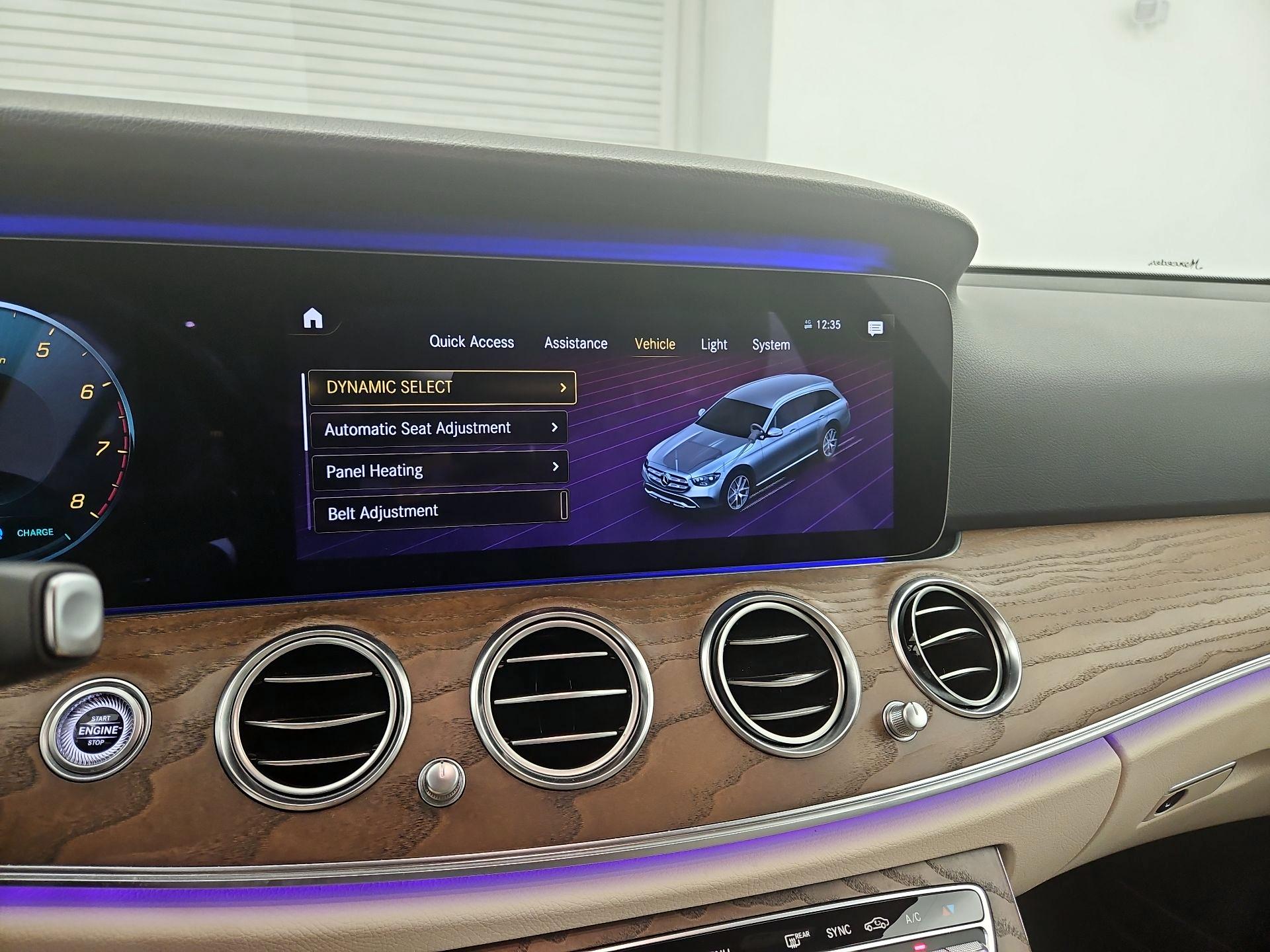 Thumbnail: 2021 Mercedes-Benz E-Class - 16