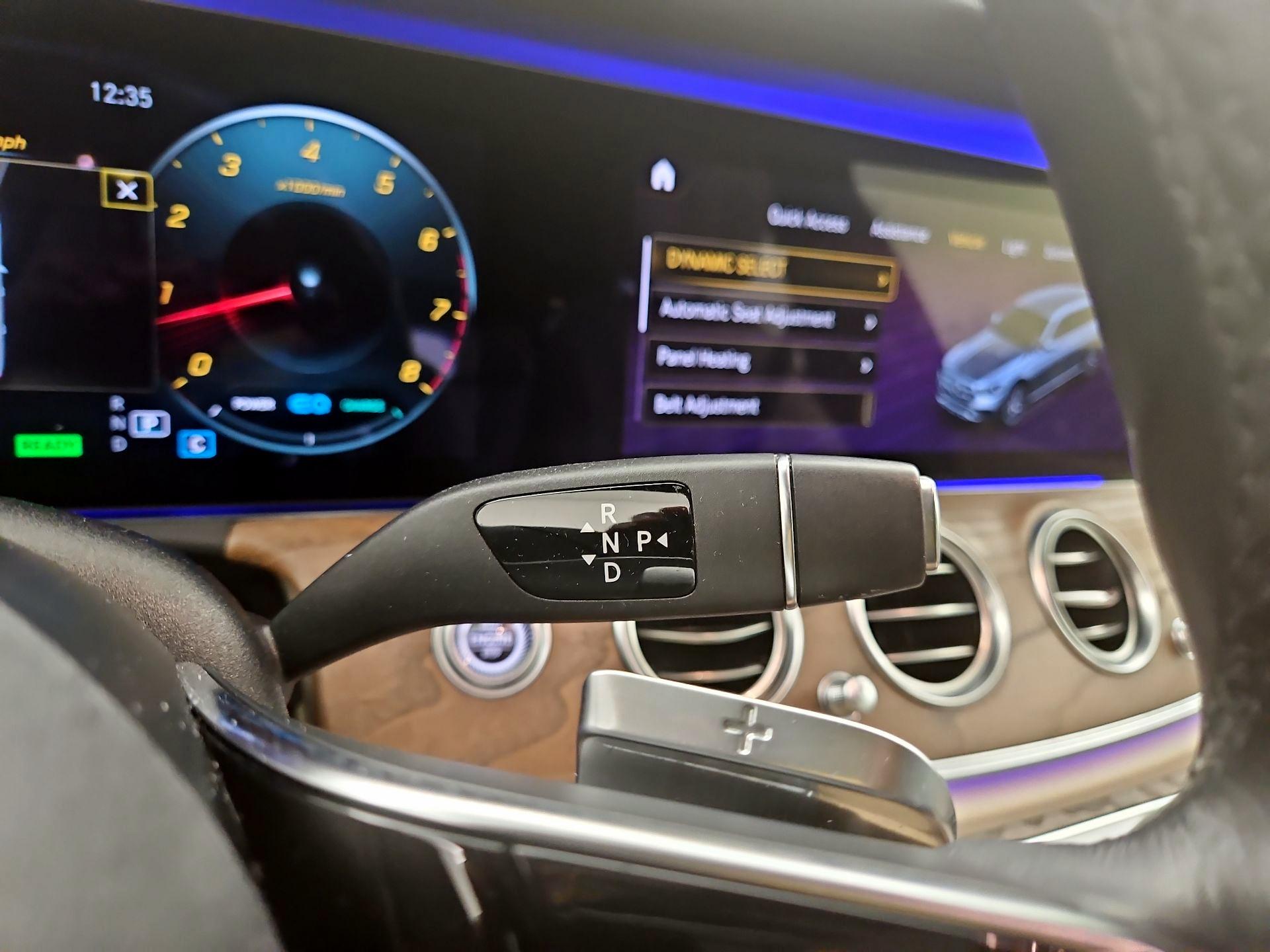 Thumbnail: 2021 Mercedes-Benz E-Class - 18