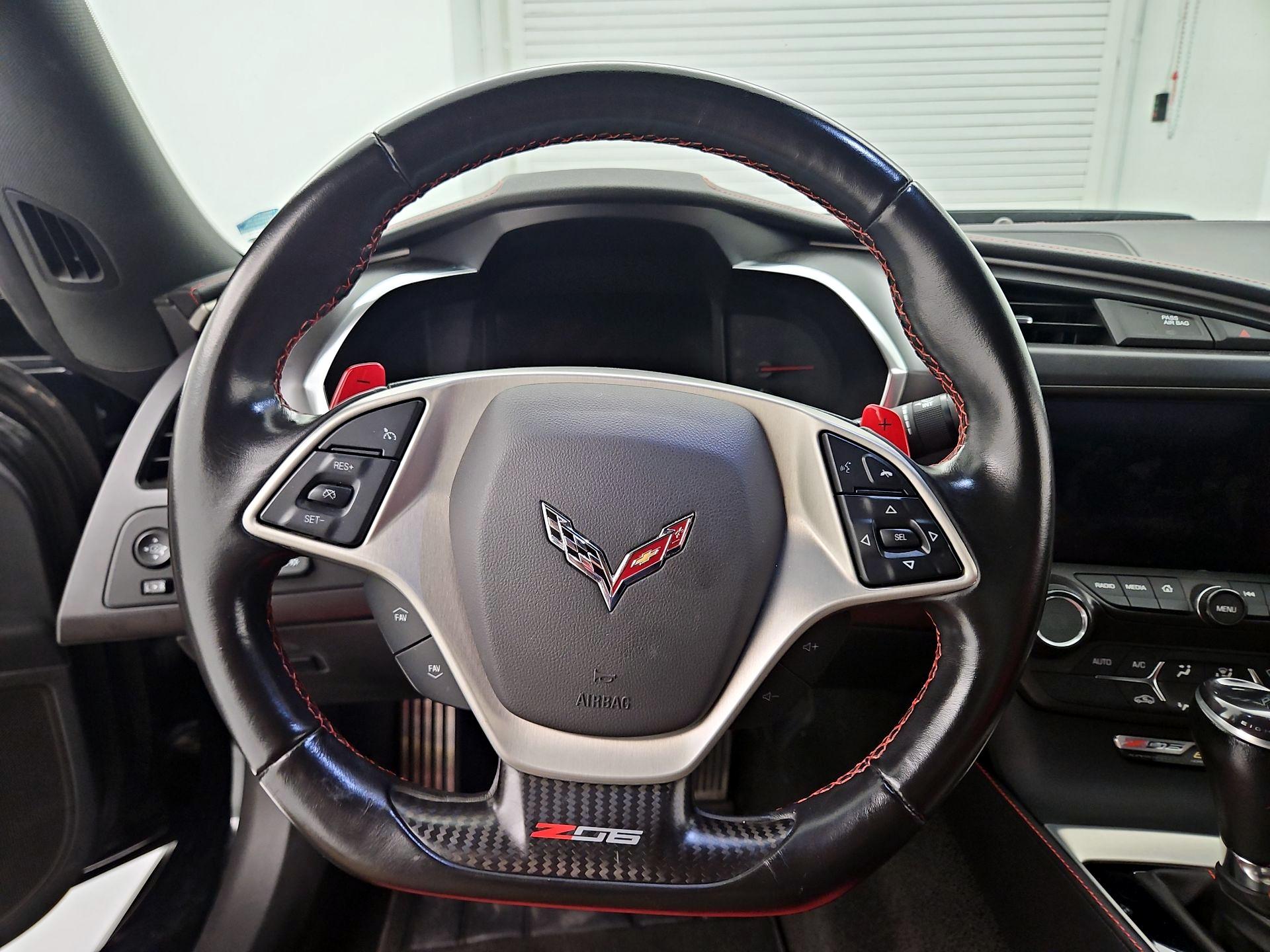 Thumbnail: 2018 Chevrolet Corvette - 10