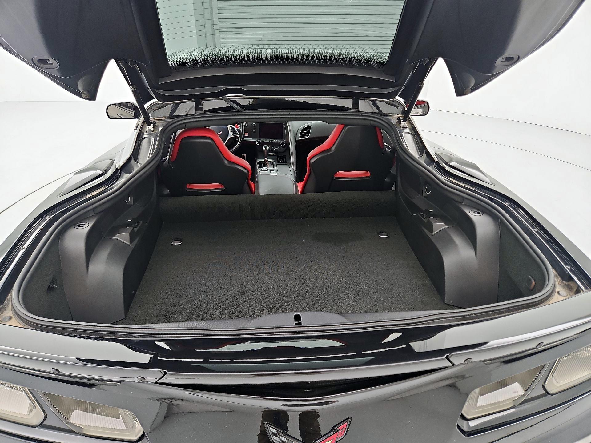 Thumbnail: 2018 Chevrolet Corvette - 20