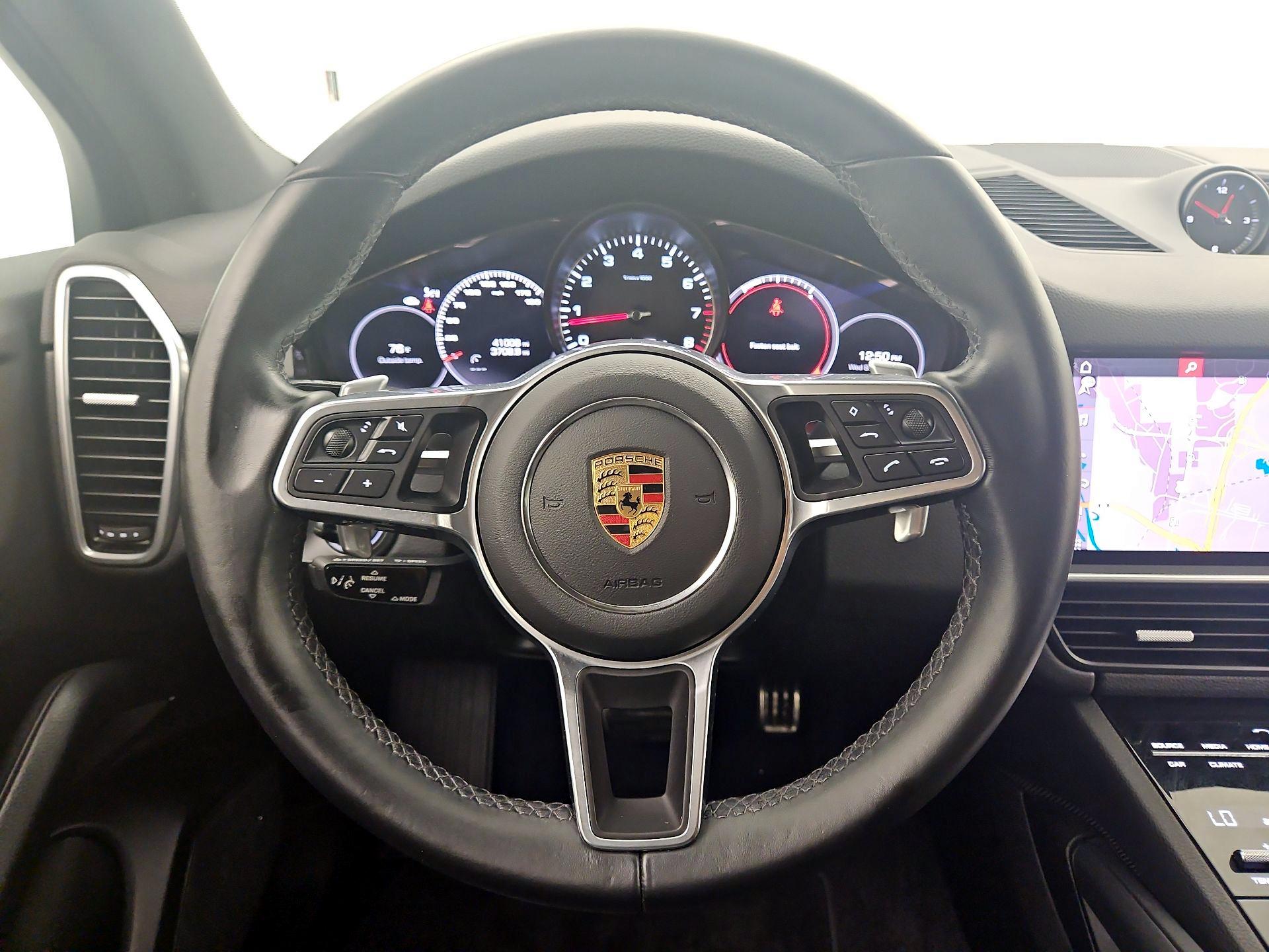 Thumbnail: 2021 Porsche Cayenne - 10
