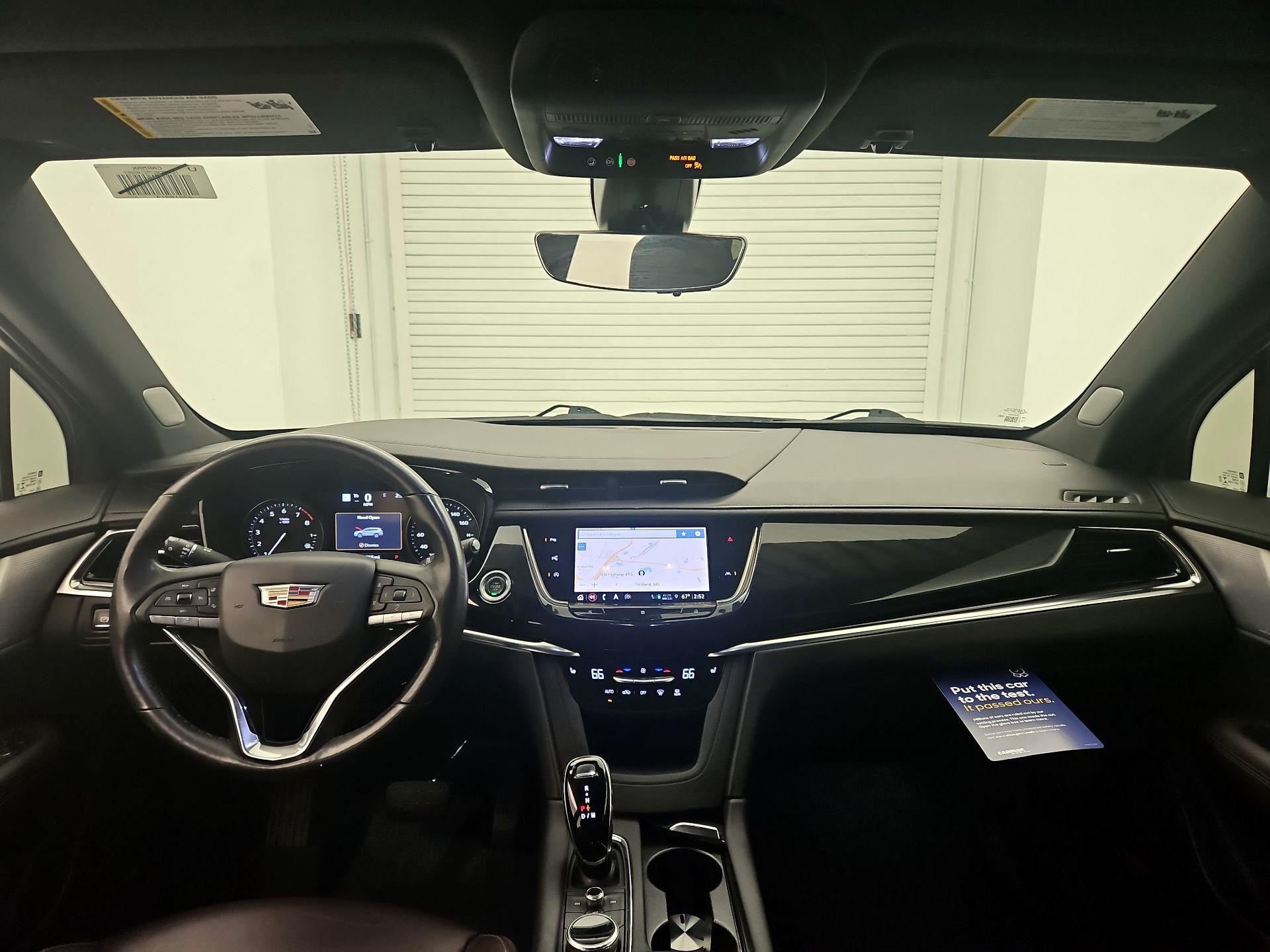 Thumbnail: 2021 Cadillac XT6 - 9