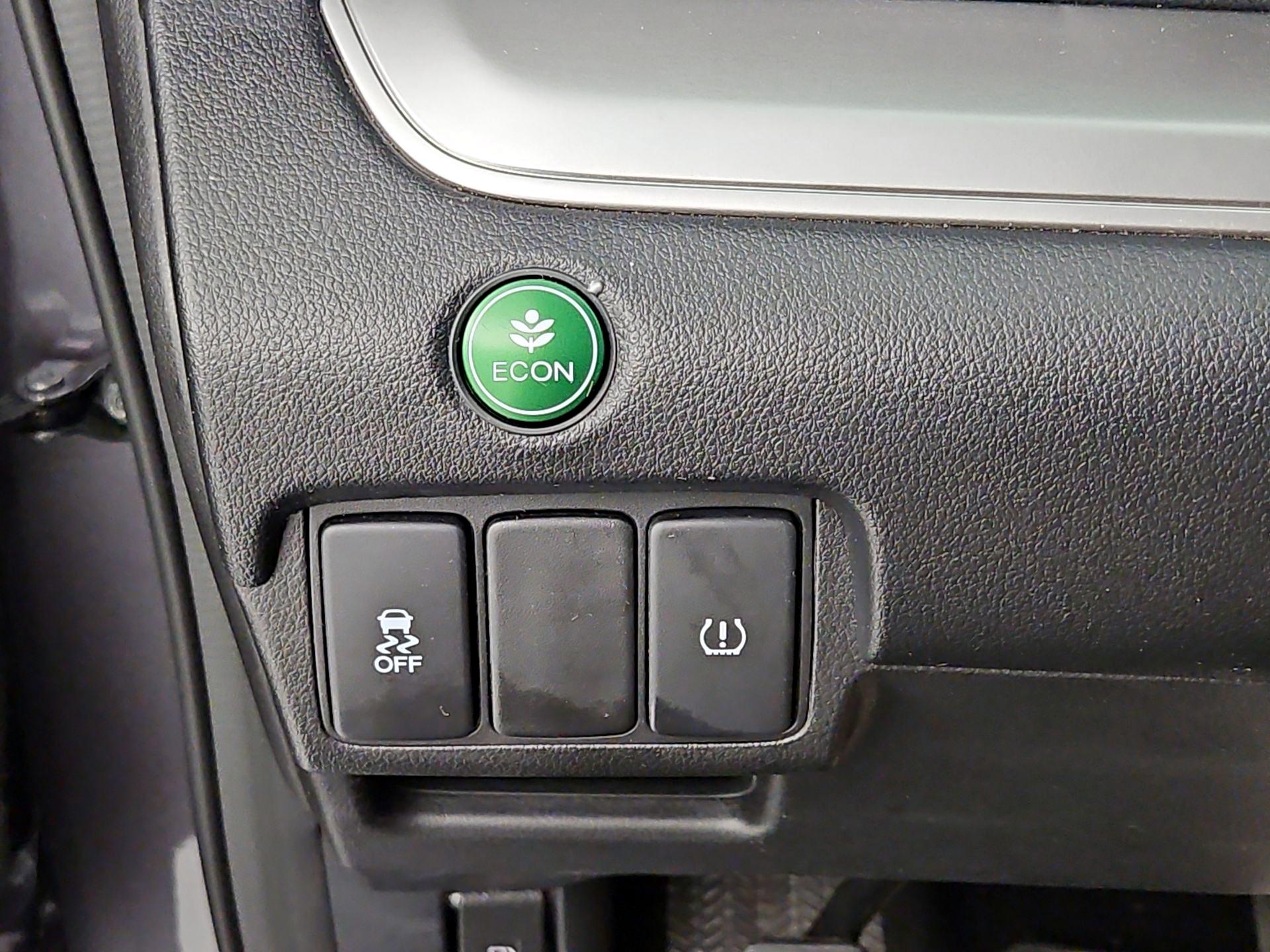 Thumbnail: 2016 Honda CR-V - 13