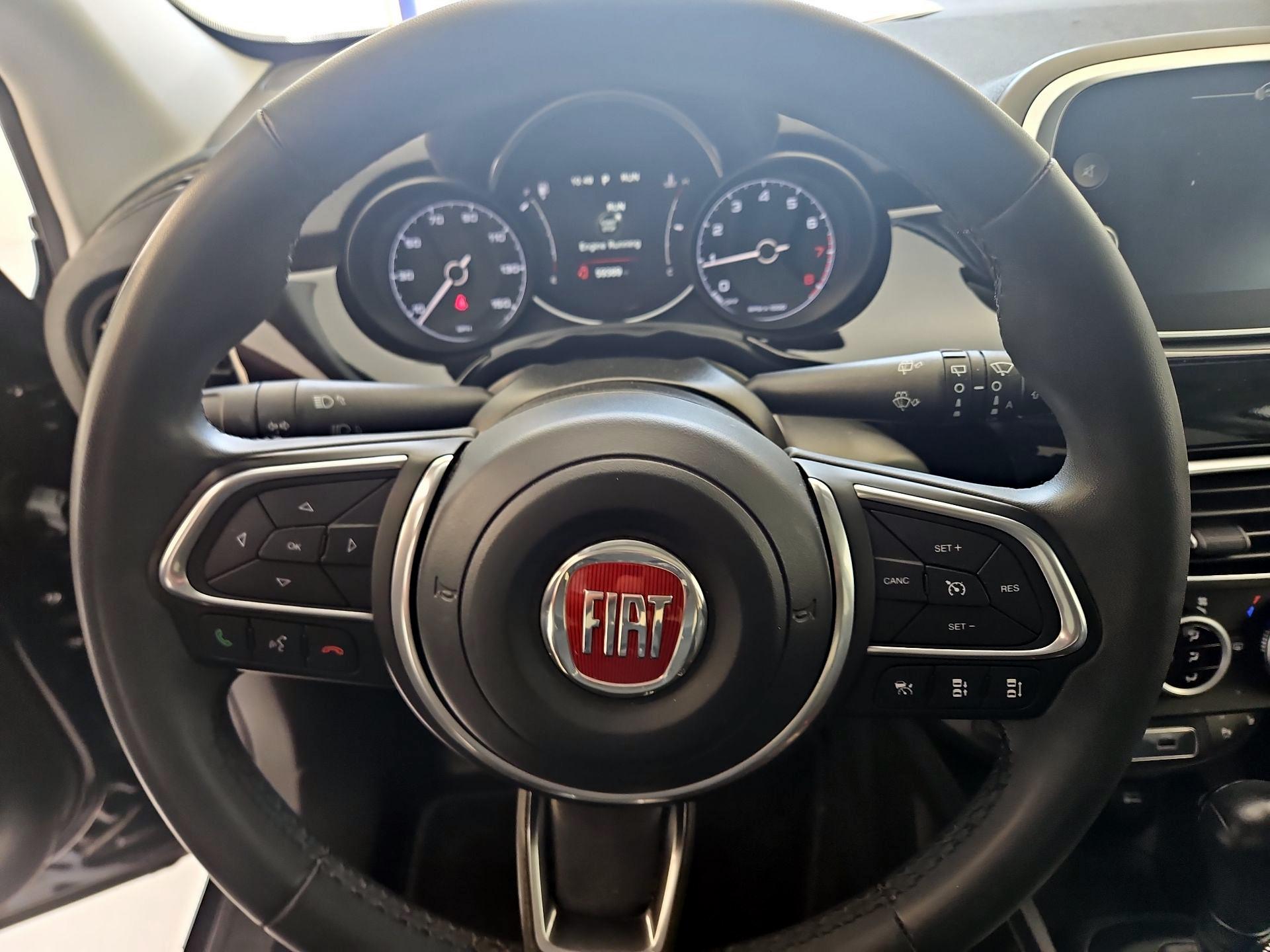 Thumbnail: 2020 Fiat 500X - 10