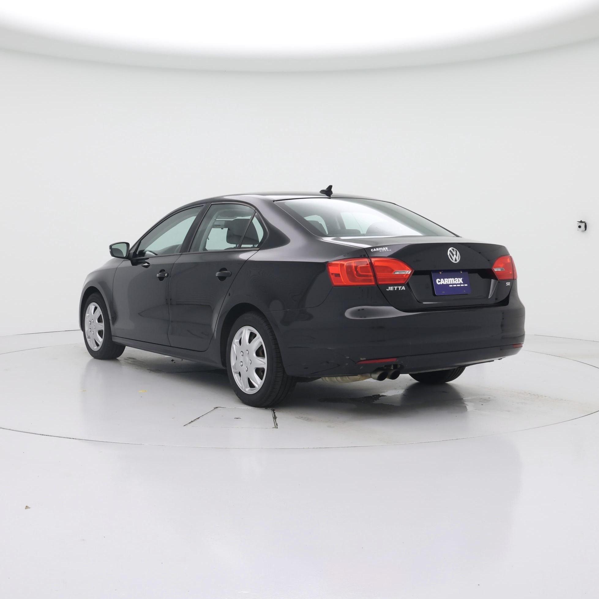 Thumbnail: 2014 Volkswagen Jetta - 2