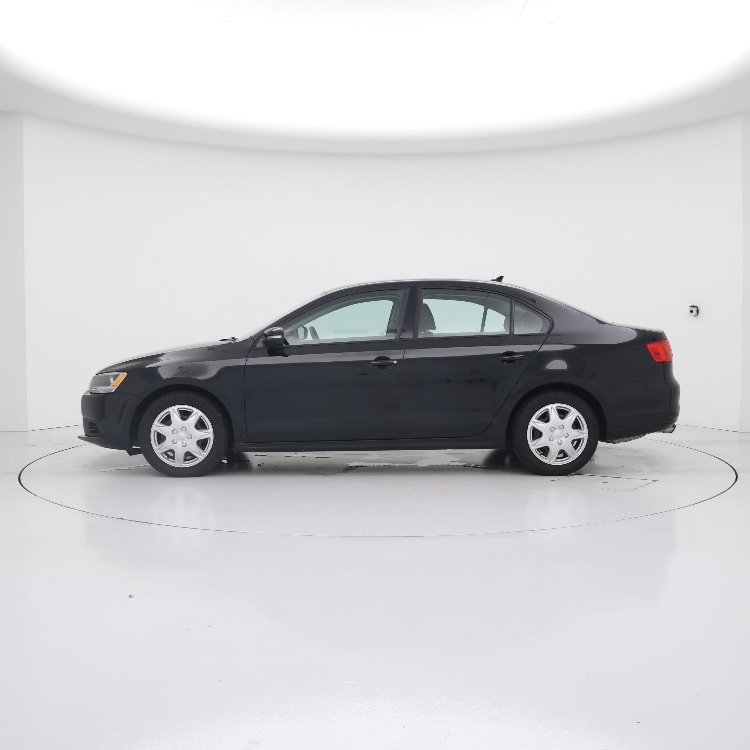 Thumbnail: 2014 Volkswagen Jetta - 3