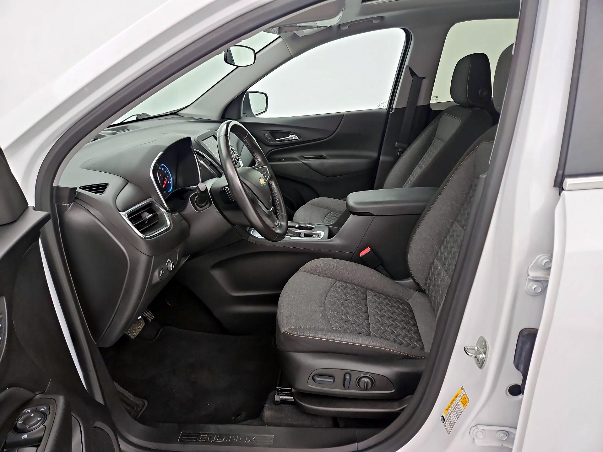Thumbnail: 2022 Chevrolet Equinox - 11